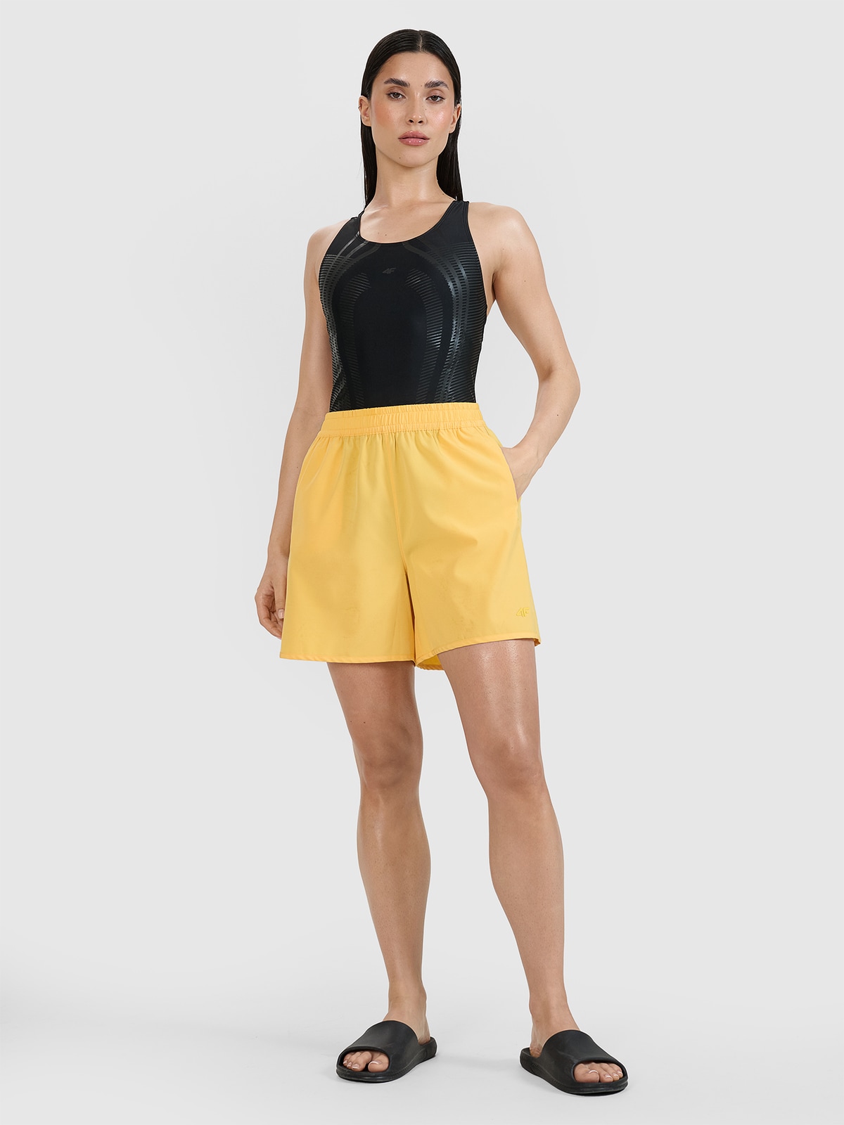 4F Spodenki plażowe damskie - żółte XS