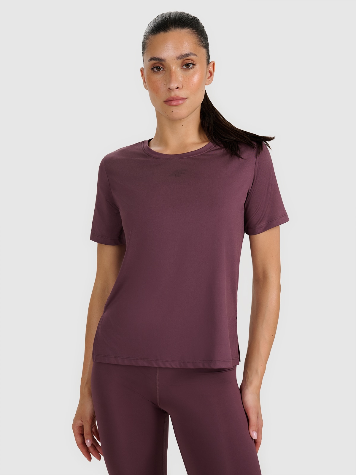 4F Koszulka treningowa regular szybkoschnąca damska - brązowa S