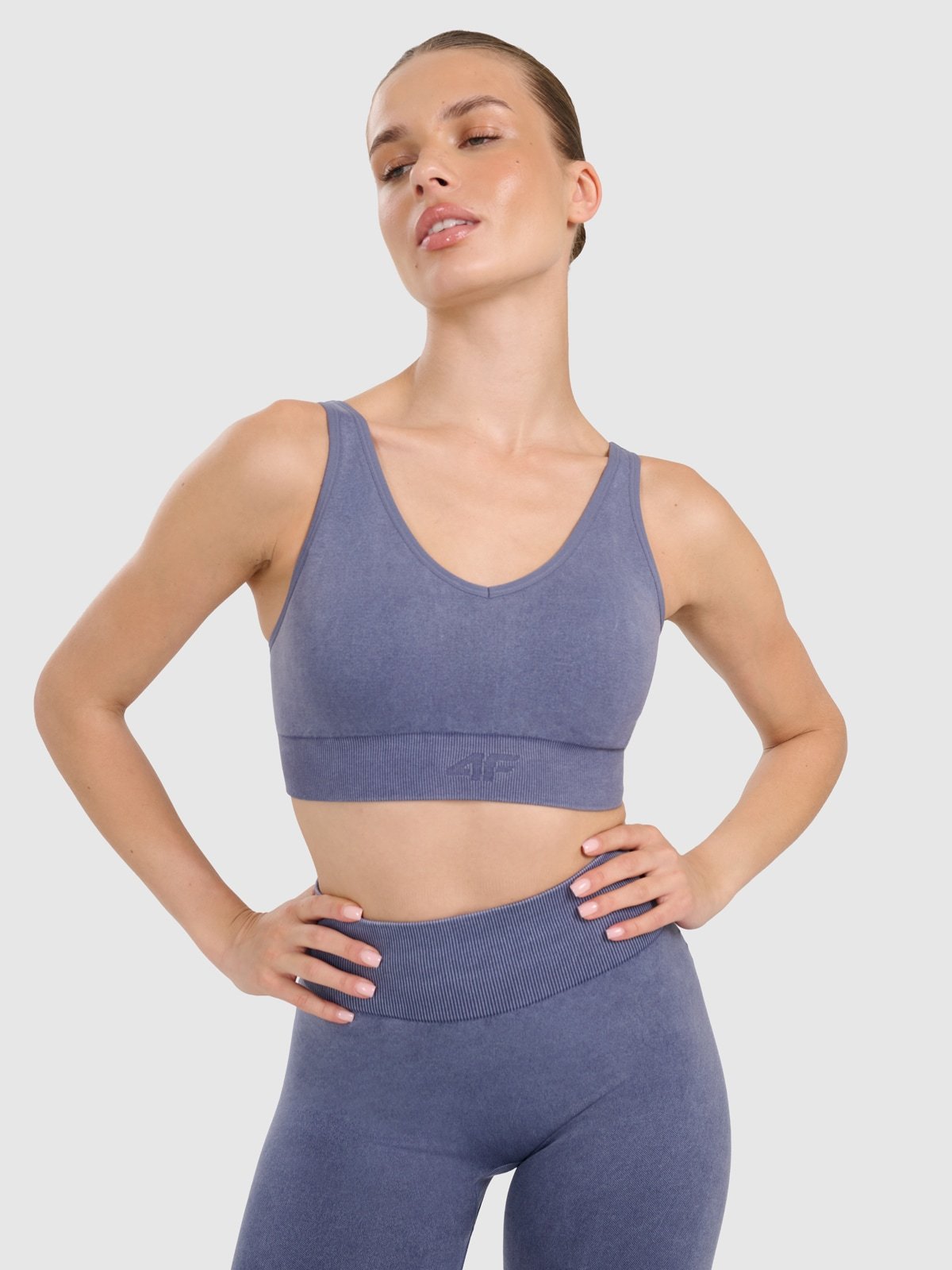 4F Biustonosz do jogi i pilatesu ze średnim wsparciem damski - granatowy M/L