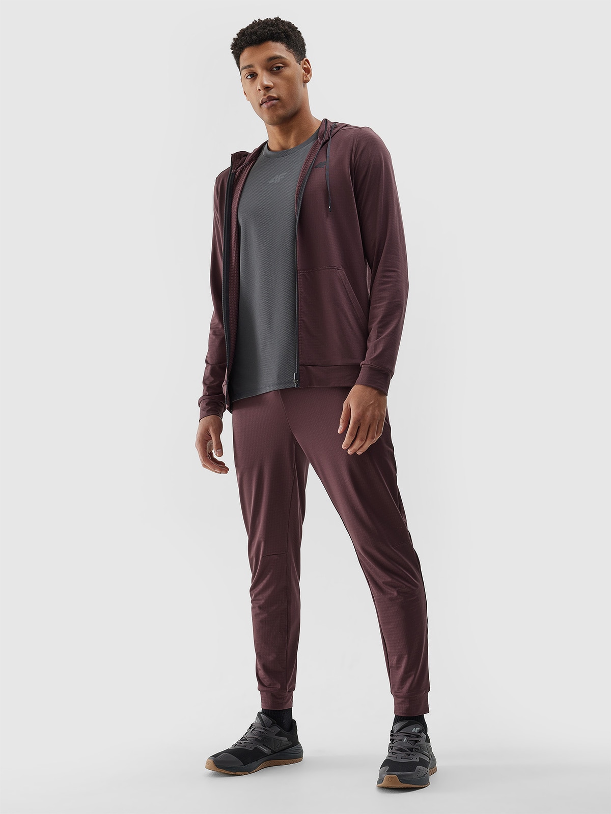 4F Spodnie treningowe szybkoschnące męskie - brązowe XXL