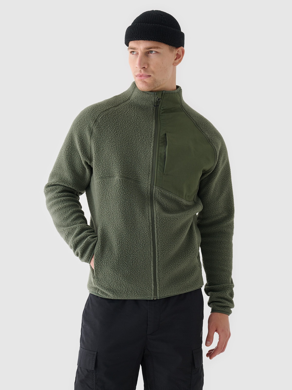 4F Polar sherpa ze stójką męski - oliwkowy/khaki S