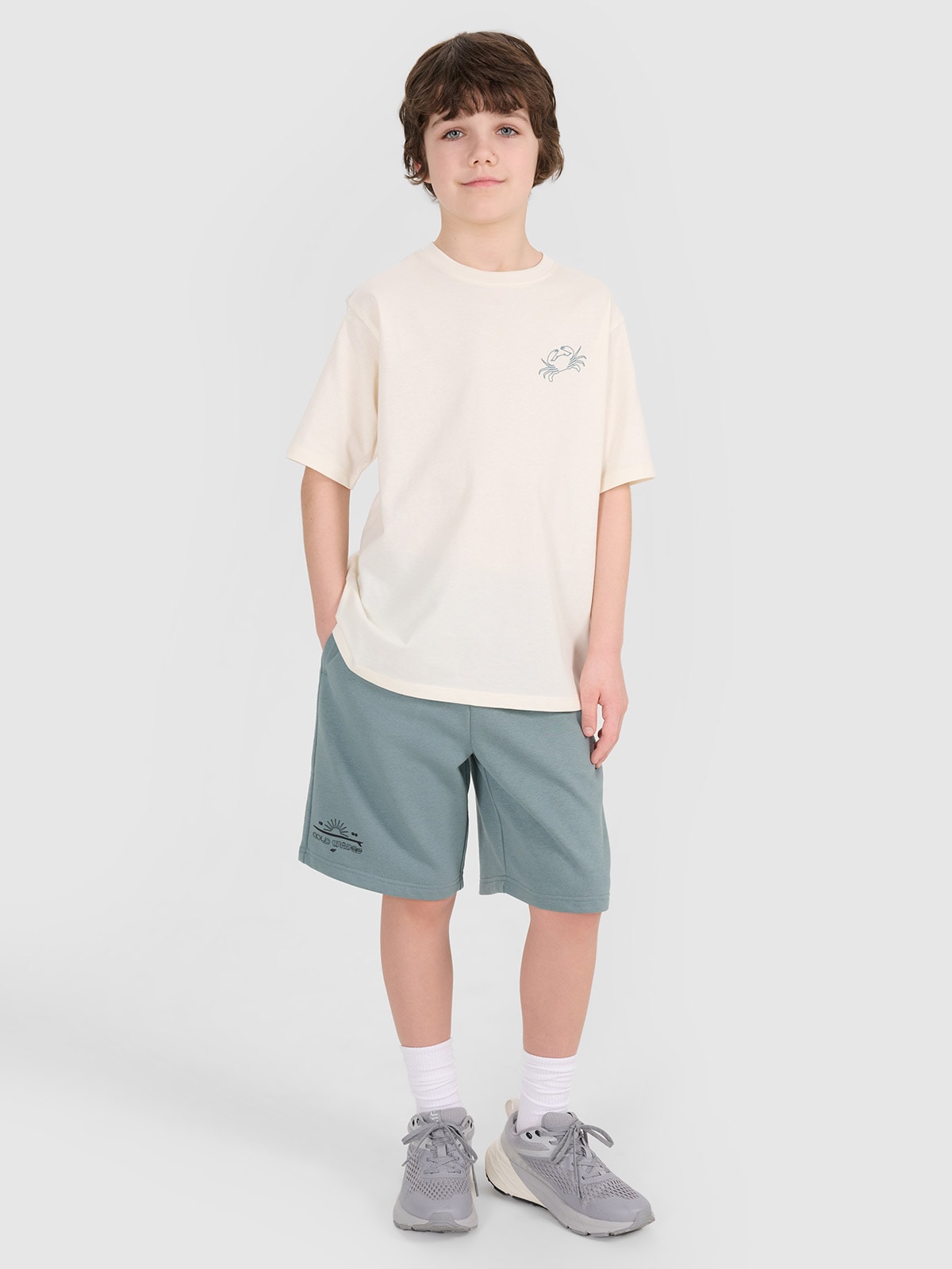 4F Spodenki dresowe chłopięce - turkusowe 122 (6-7 lat)