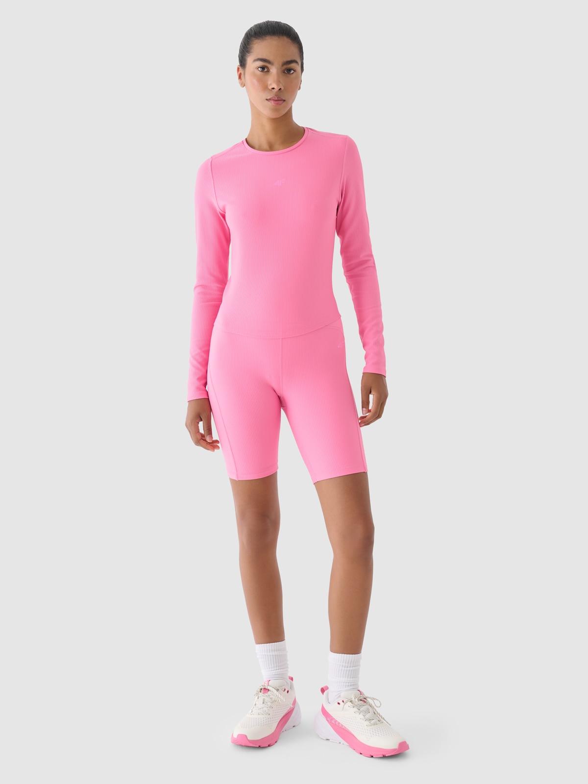 4F Legginsy krótkie treningowe damskie - różowe S