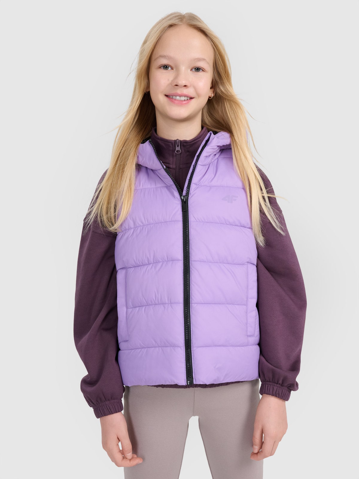 4F Bezrękawnik puchowy z wypełnieniem syntetycznym dziewczęcy - fioletowy 152 (11-12 lat)