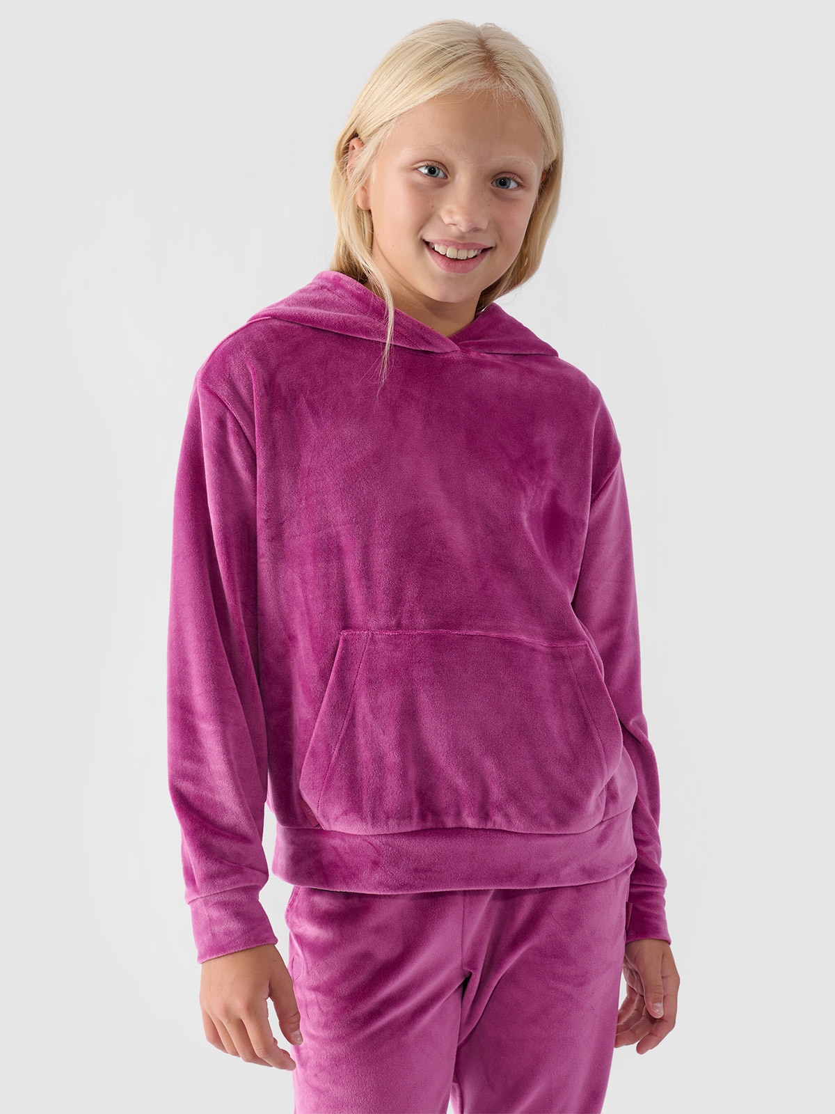 4F Bluza dresowa z weluru nierozpinana z kapturem dziewczęca - różowa 158 (12-13 lat)