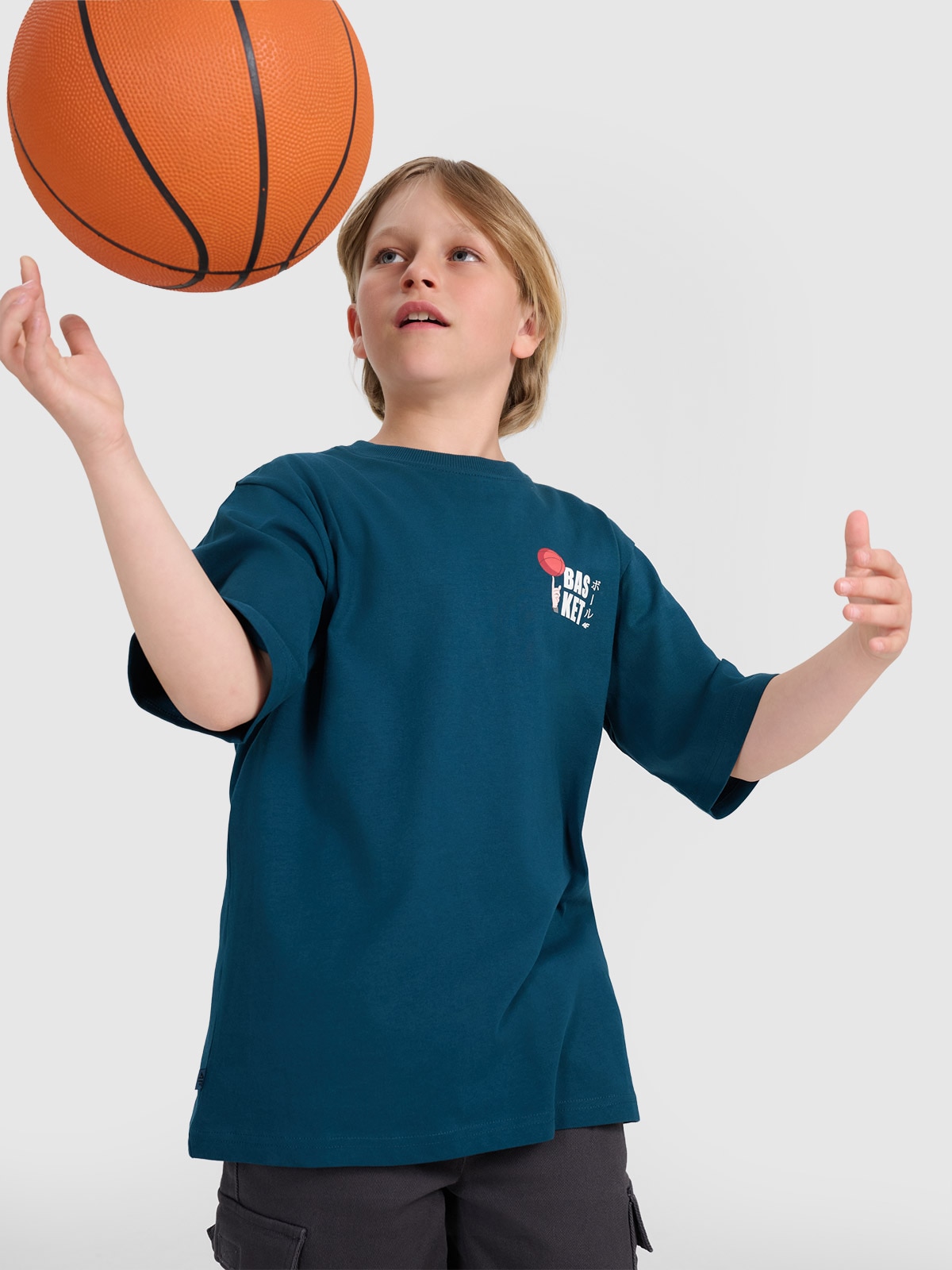 4F T-shirt oversize z nadrukiem chłopięcy - turkusowy 152 (11-12 lat)