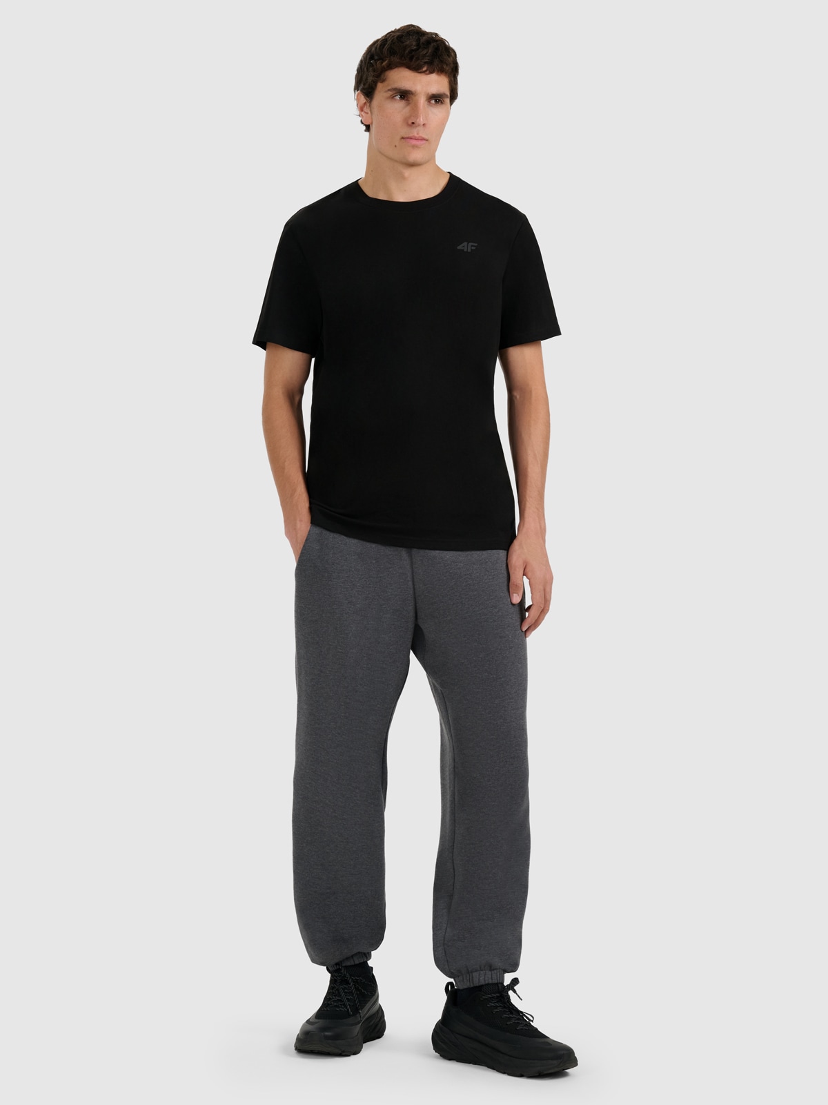 4F Spodnie dresowe joggery męskie - szare 3XL