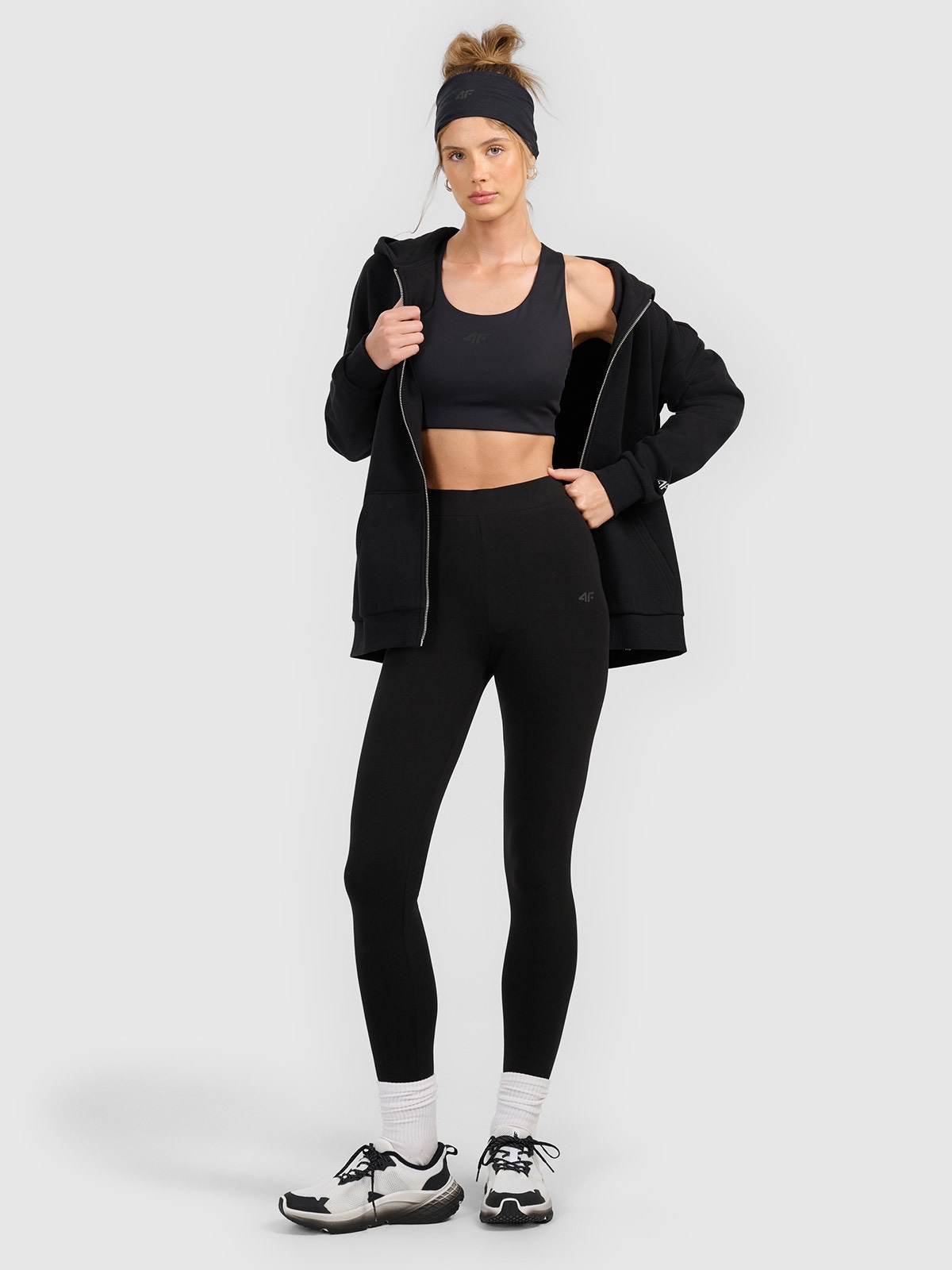 4F Legginsy dzianinowe damskie - czarne S