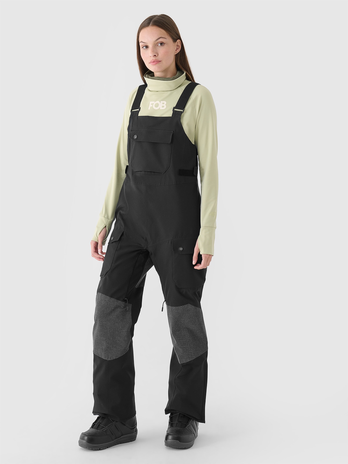 4F Spodnie snowboardowe z szelkami membrana 10000 damskie - czarne L