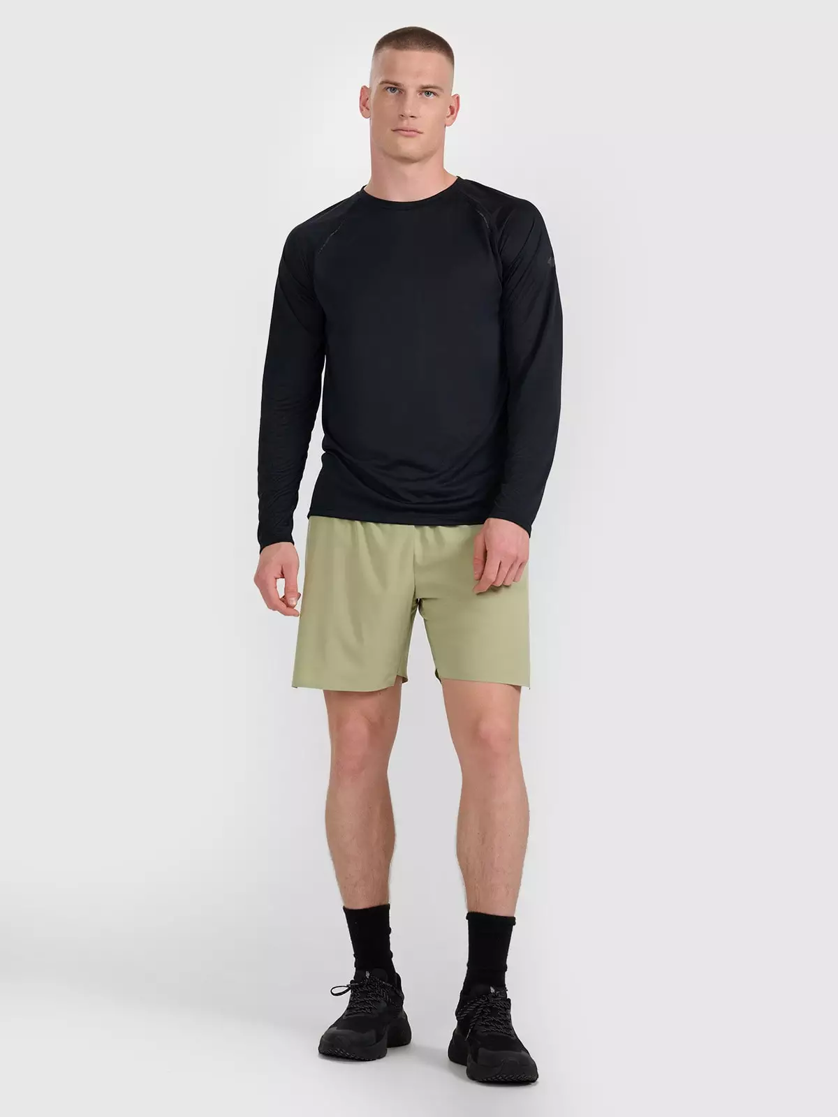 4F Spodenki do biegania szybkoschnące męskie - oliwkowe/khaki XL