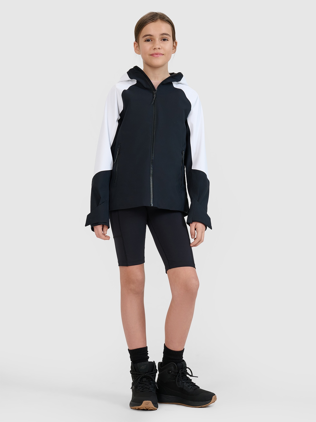 4F Kurtka trekkingowa membrana 5000 dziewczęca - czarna 134 (8-9 lat)