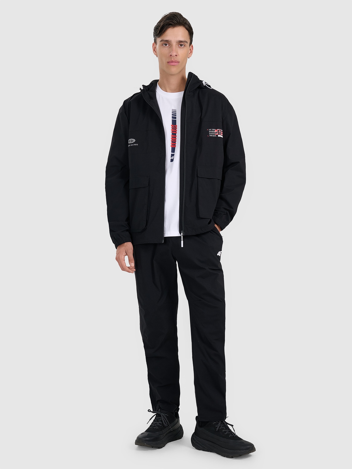 4F Spodnie casual męskie - czarne XL