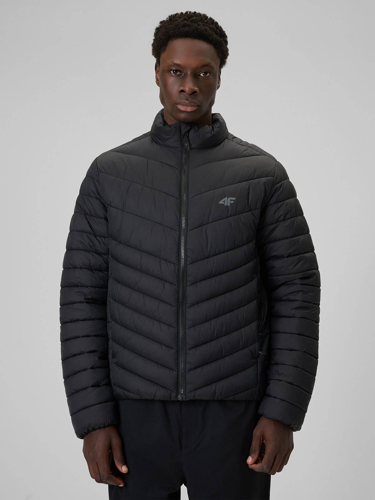 4F Kurtka z wypełnieniem syntetycznym męska - czarna L