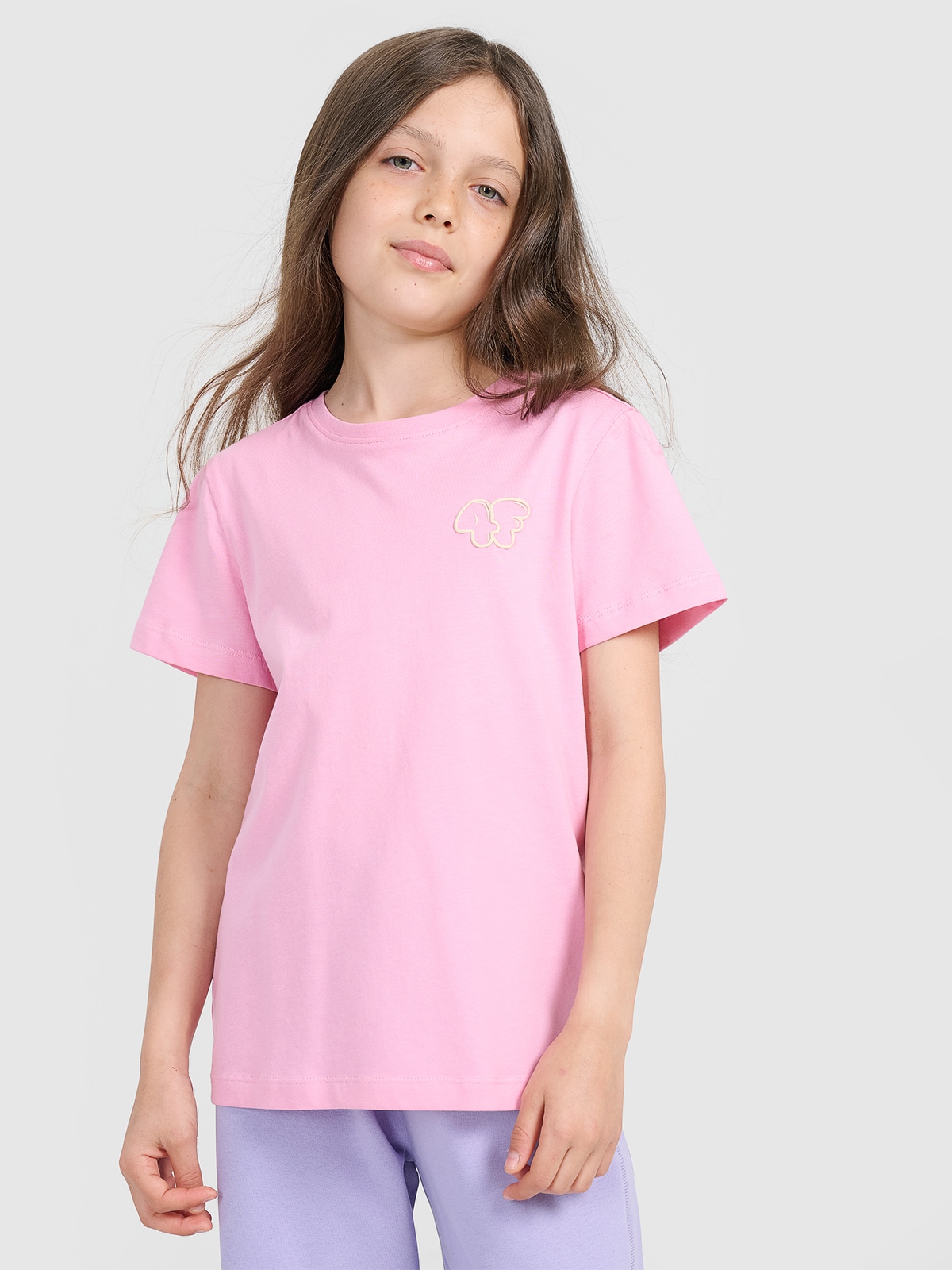4F T-shirt regular z nadrukiem dziewczęcy - różowy 134 (8-9 lat)