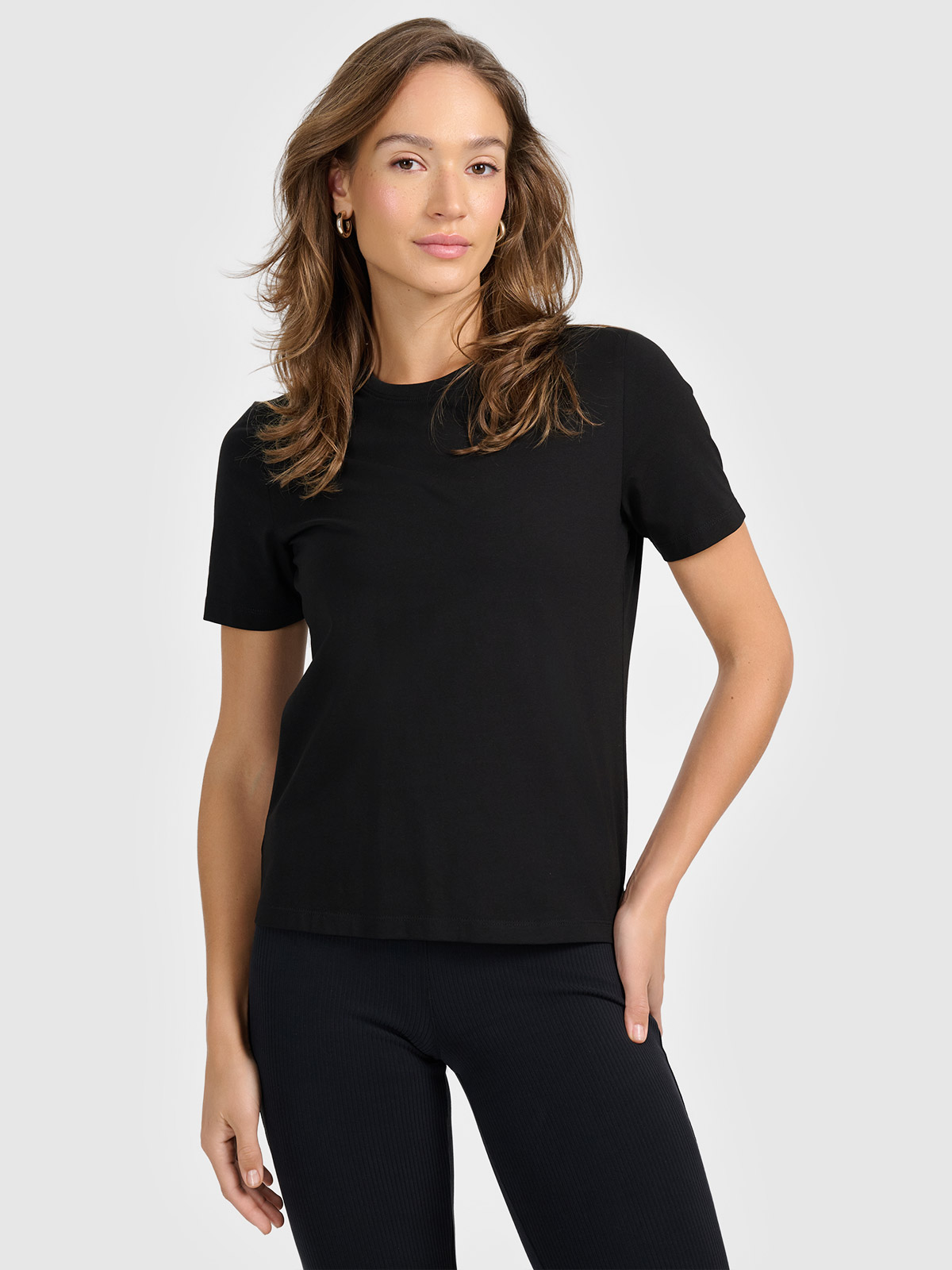 4F T-shirt regular gładki damski - czarny L