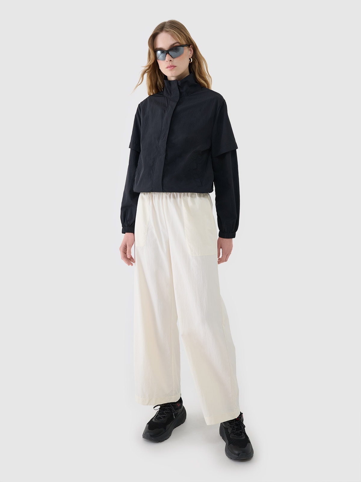 Жіноча перехідна куртка - чорний