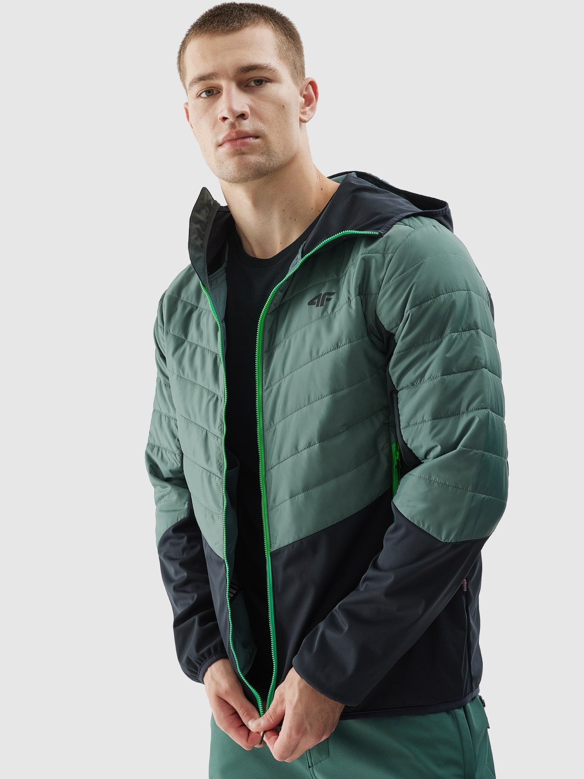 Чоловіча трекінгова куртка мембрана 8000 з наповнювачем Primaloft Black Insulation Eco - оливковий