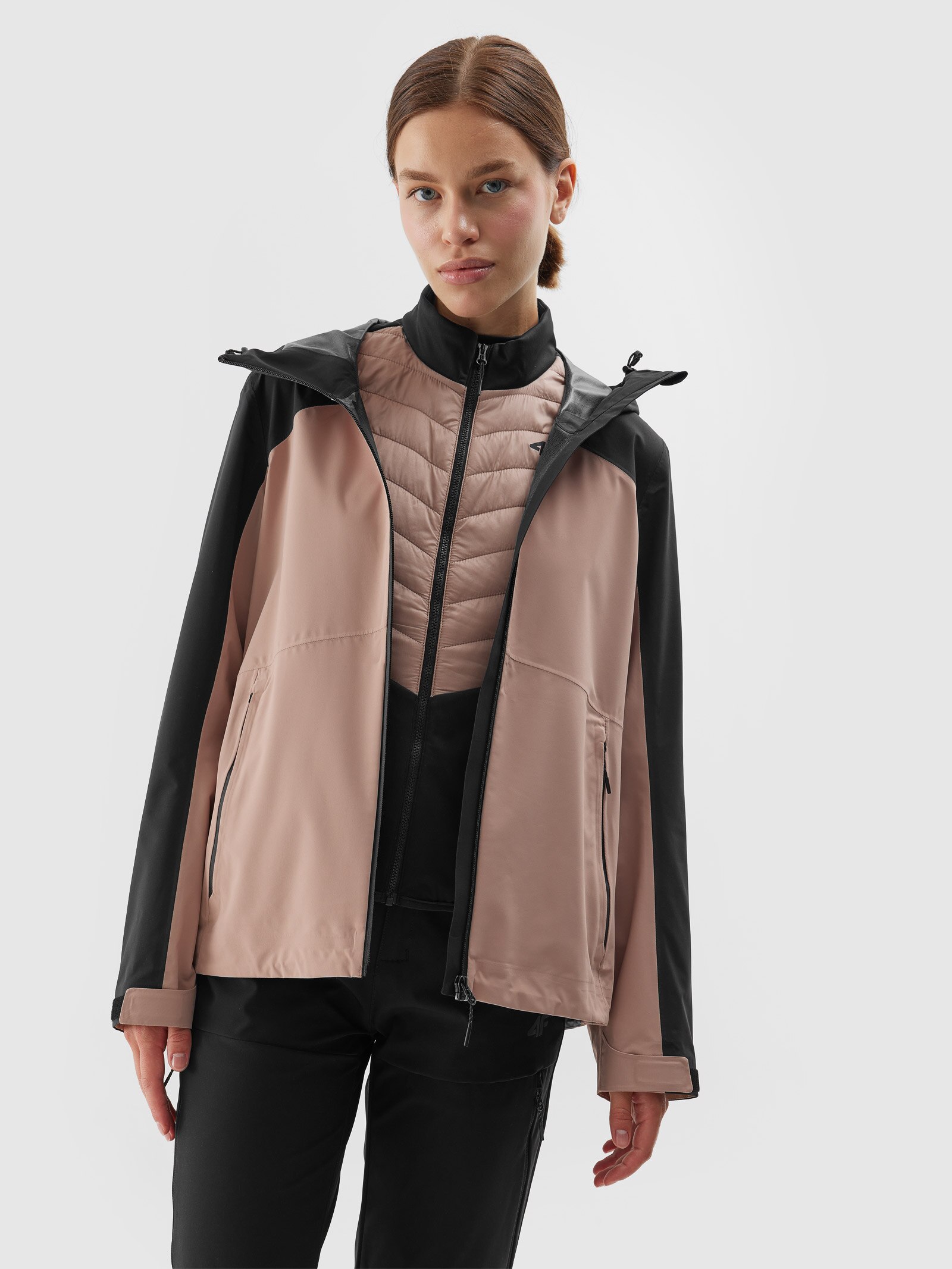 Жіноча трекінгова куртка водонепроникна мембрана 10000 - коричнева