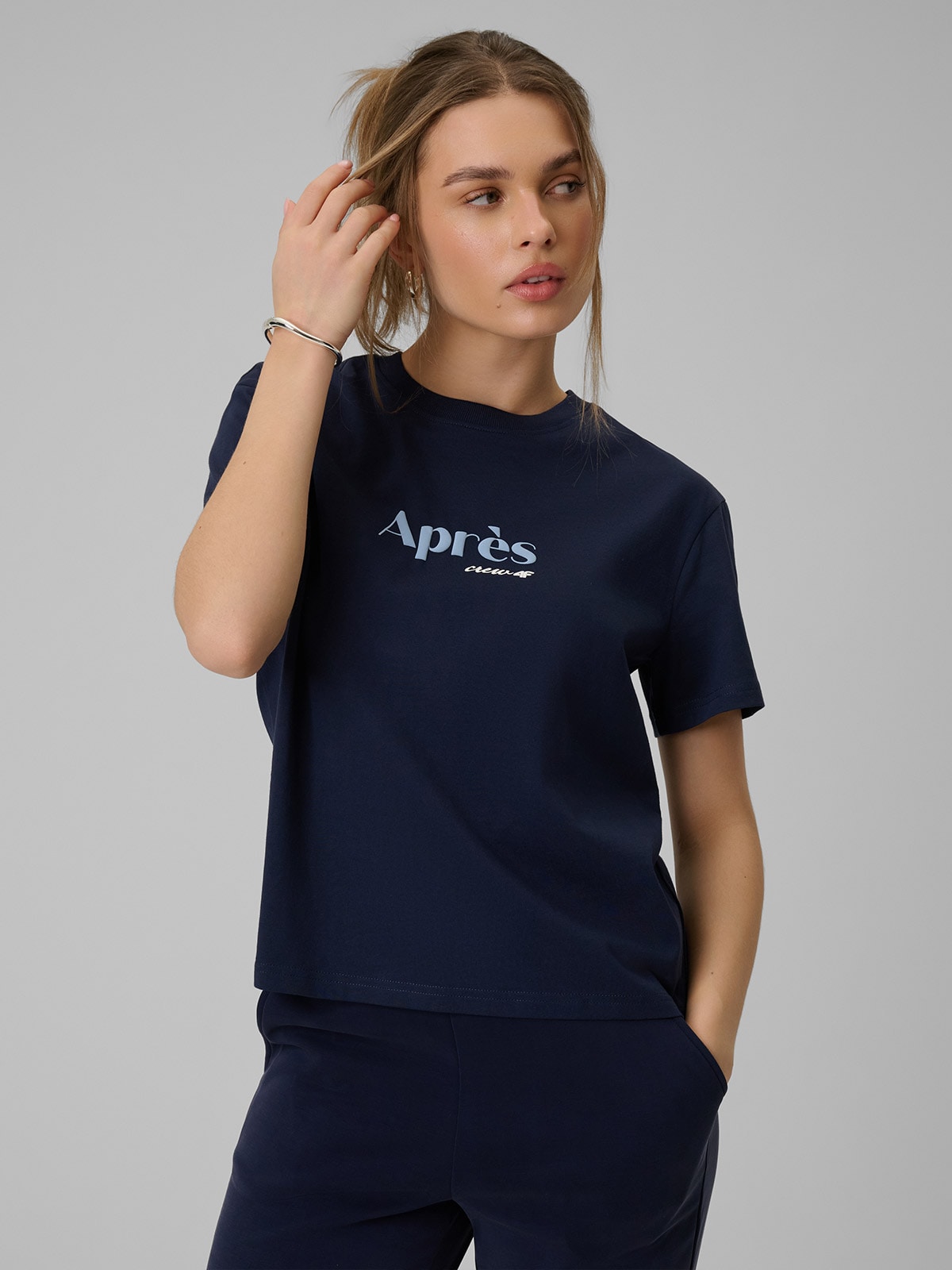 Жіночий boxy T-shirt з принтом - темно-синій