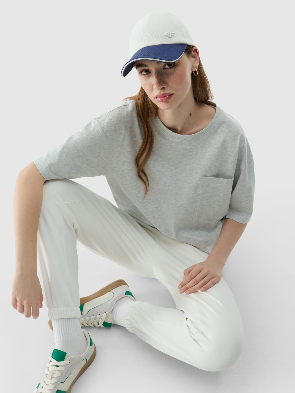 Однотонна футболка oversize uniseks - сірий