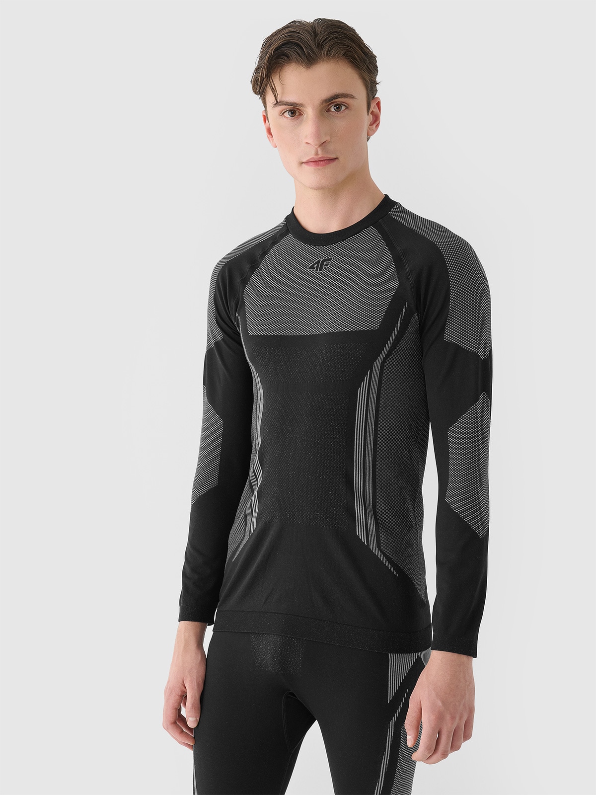 Чоловіча безшовна термоактивна білизна (верх) - чорний