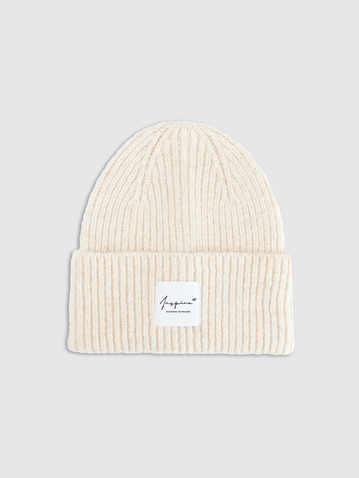 Жіноча зимова шапка - бежева