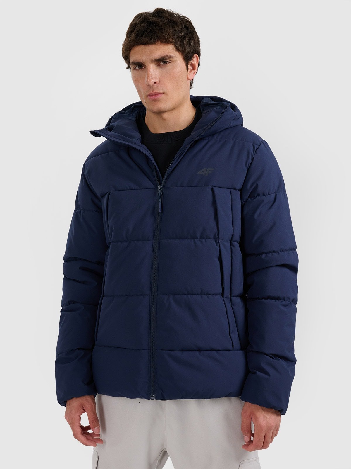 Чоловіча пухова куртка з синтетичним наповнювачем - темно-синя