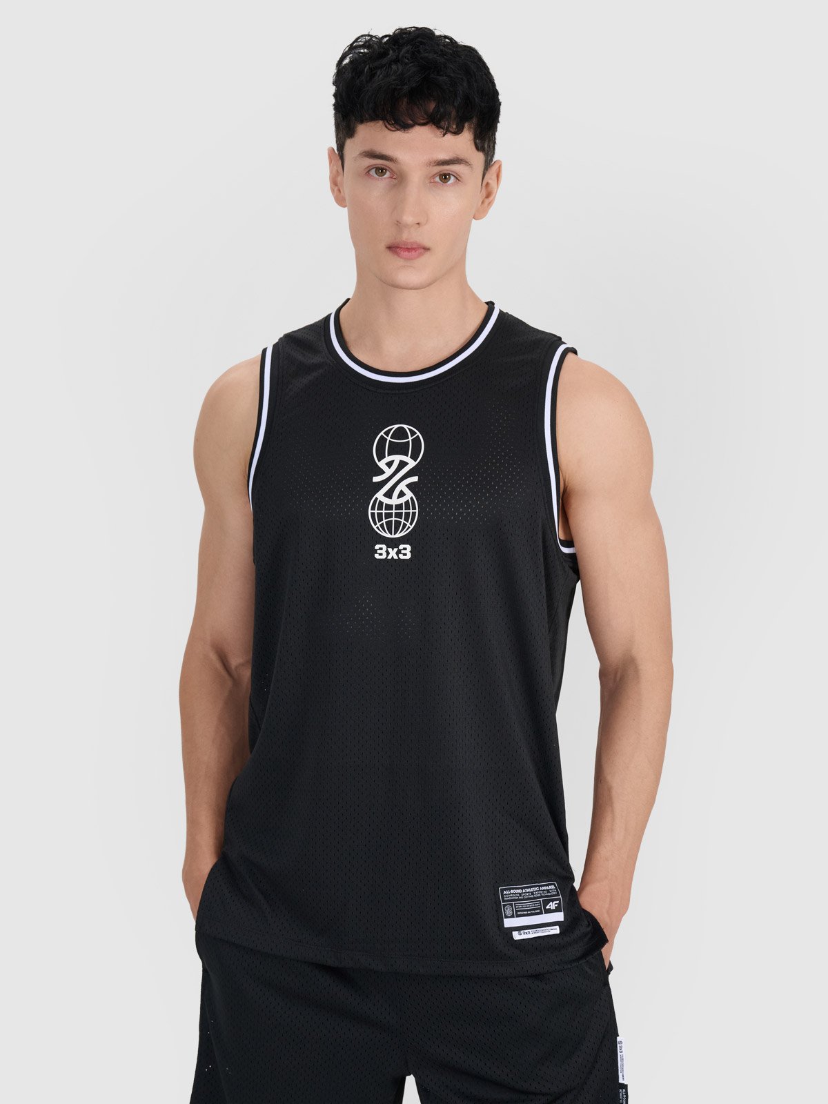 ФУНКЦІОНАЛЬНА СОРОЧКА БЕЗ РУКАВІВ