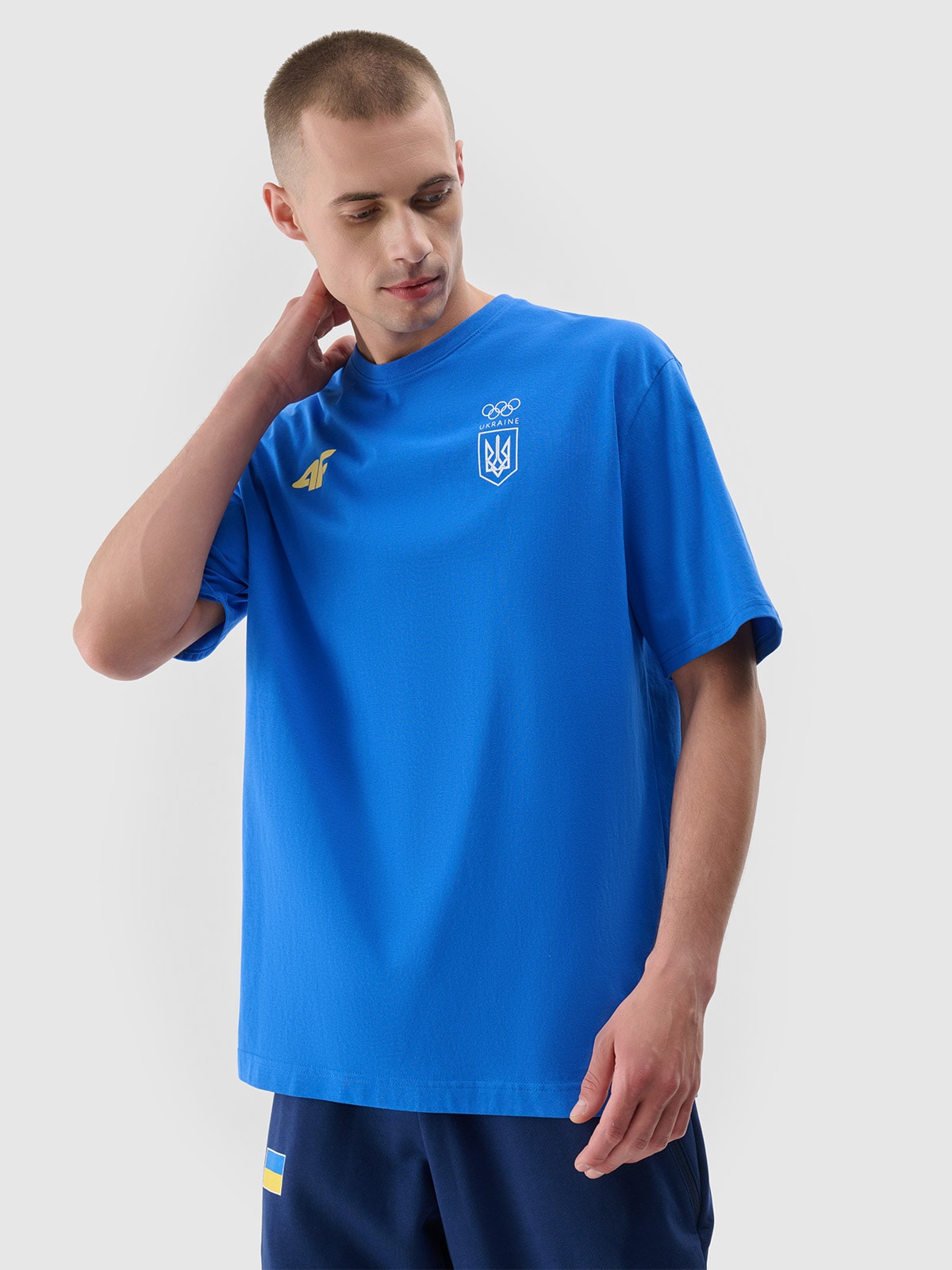 Париж/Україна - Чоловіча футболка regular з принтом - блакитний