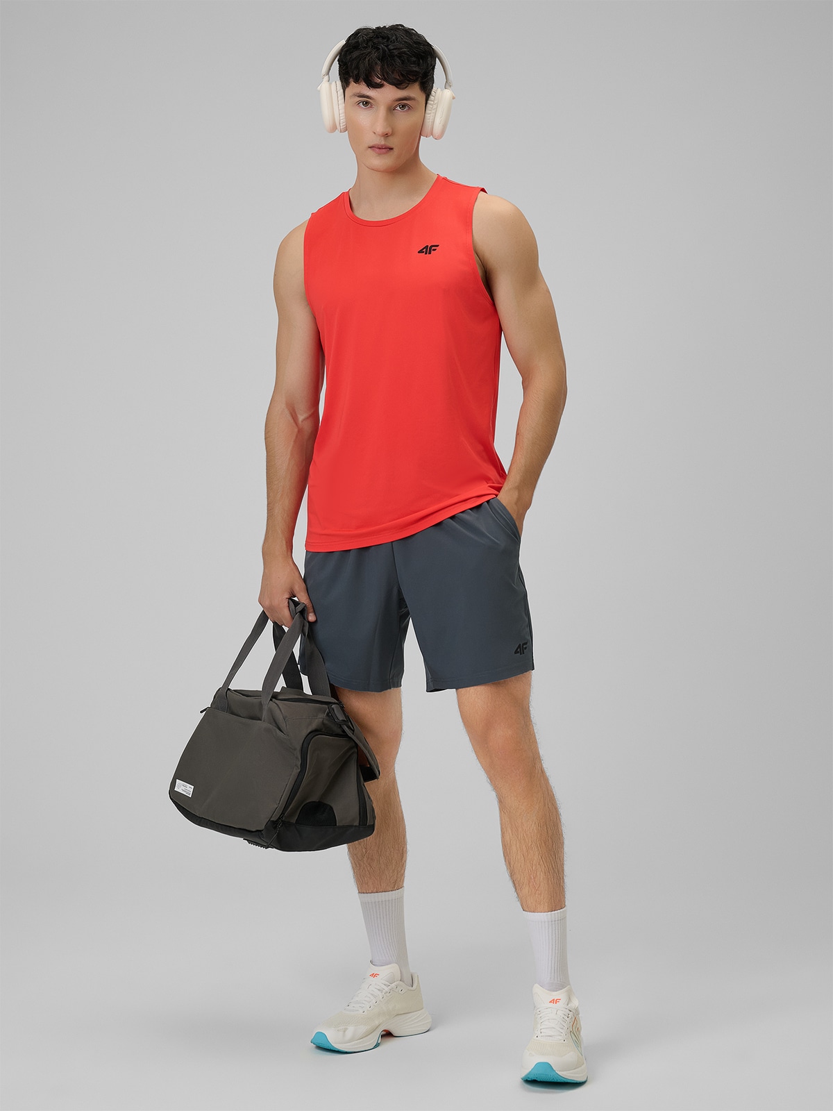 Чоловічі швидковисихаючі тренувальні шорти - сірі