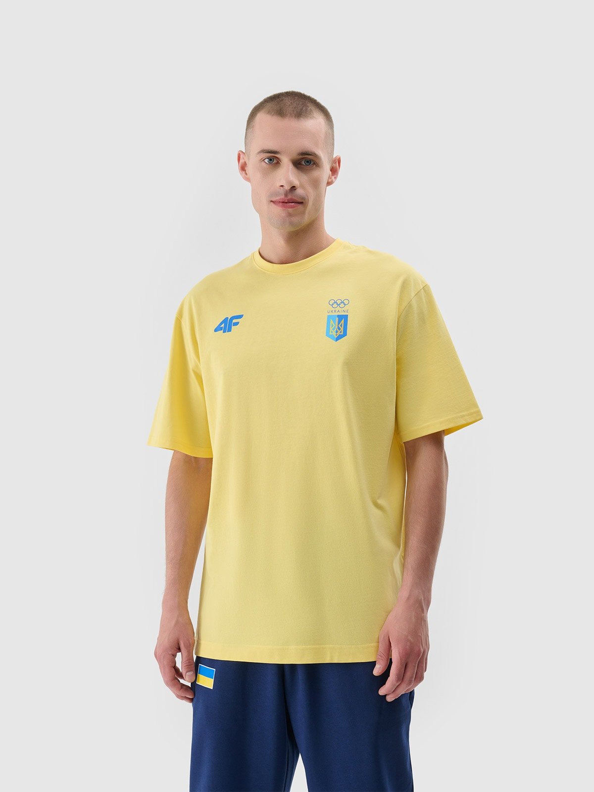 Париж/Україна - Чоловіча футболка regular з принтом - жовтий