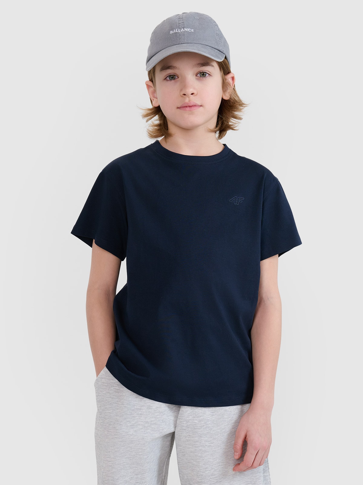 Однотонна футболка для хлопчиків - темно-синій