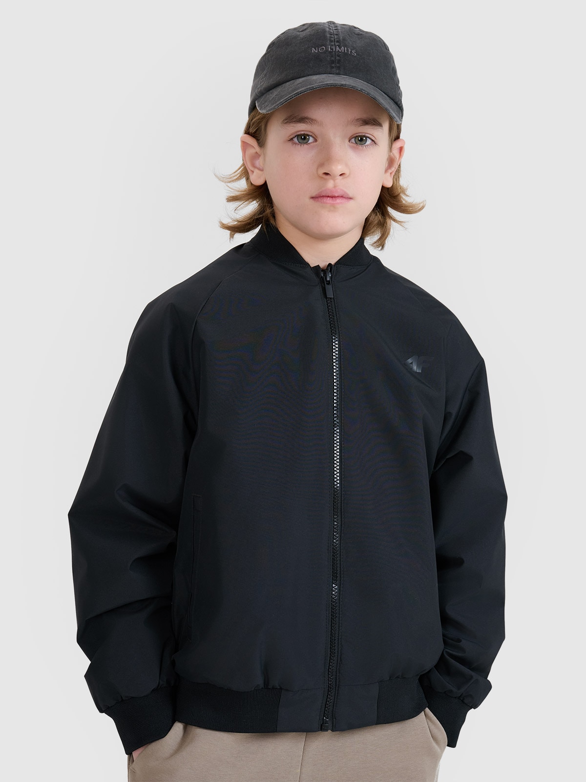 Перехідна куртка-бомбер для хлопчиків - чорна