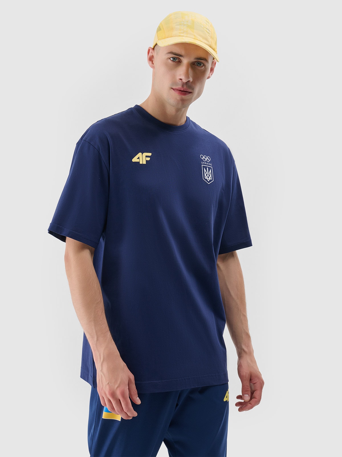 Париж/Україна - Чоловіча футболка regular з принтом - темно-синій