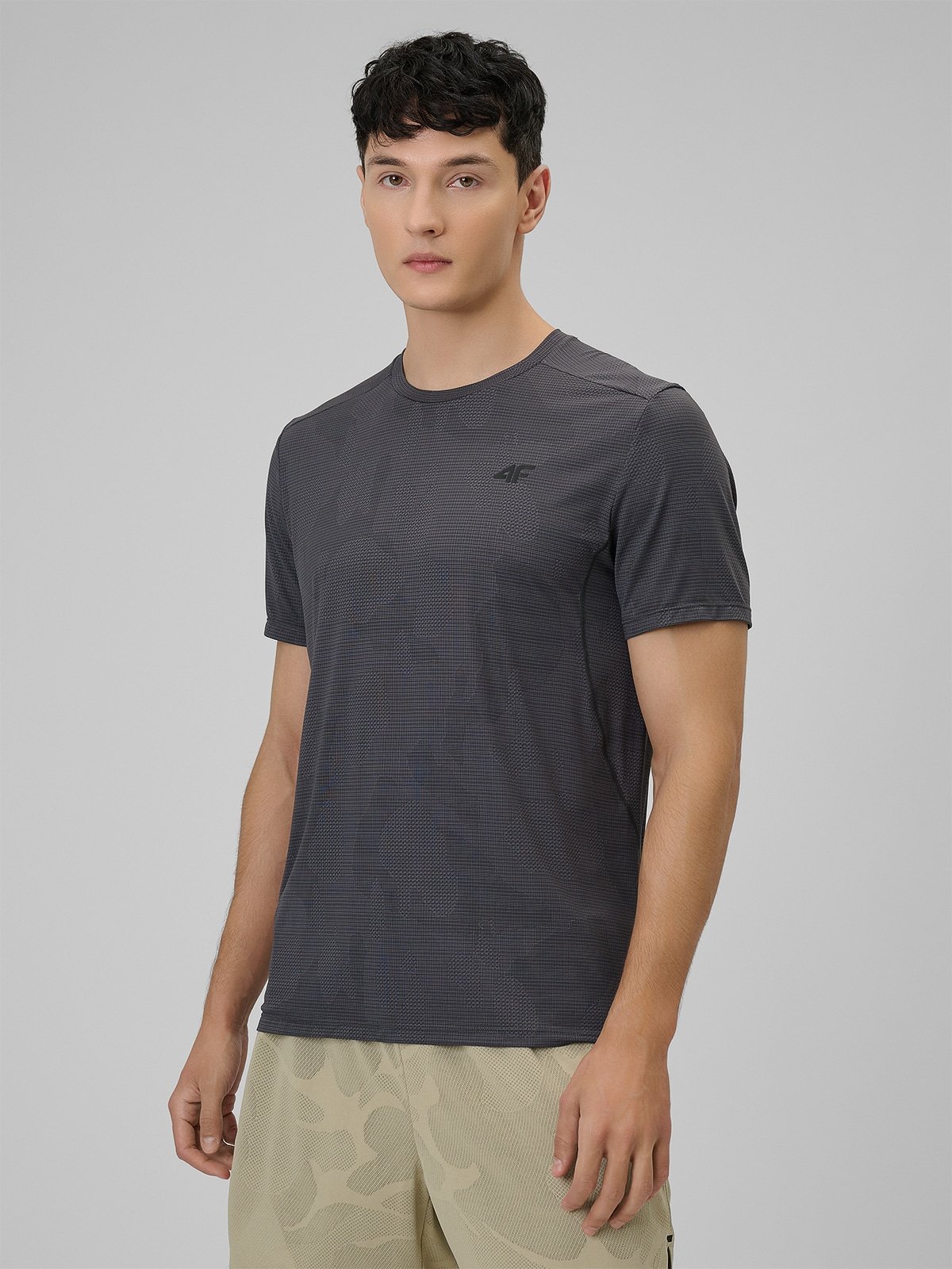 СПОРТИВНА ФУТБОЛКА