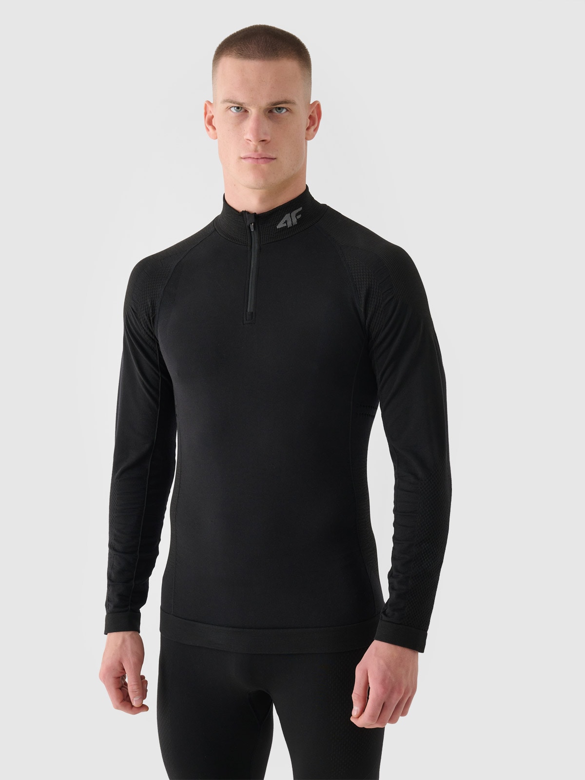 Чоловіча безшовна термоактивна білизна (верх) - чорний