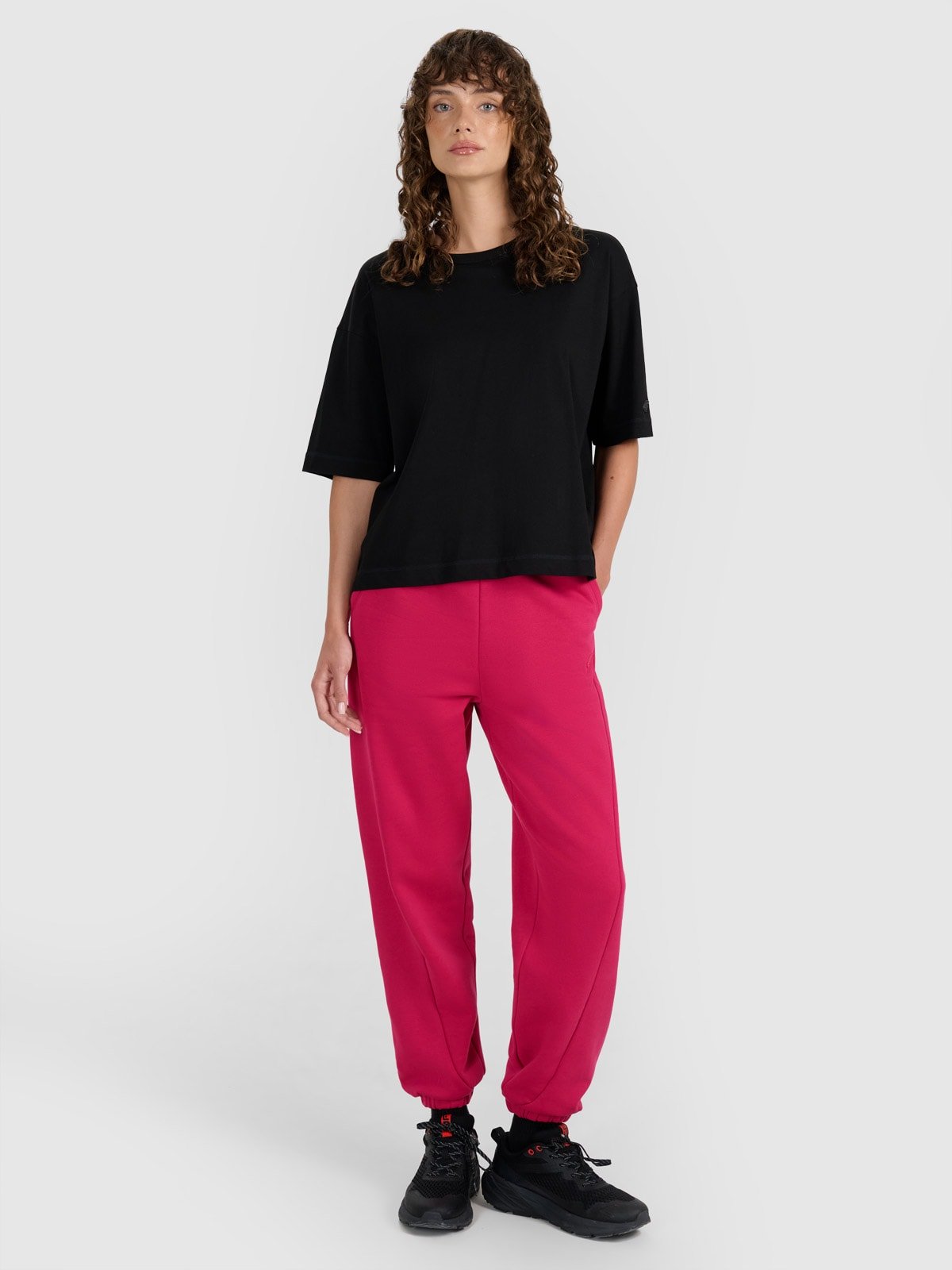 Жіночі спортивні штани джогери - рожеві