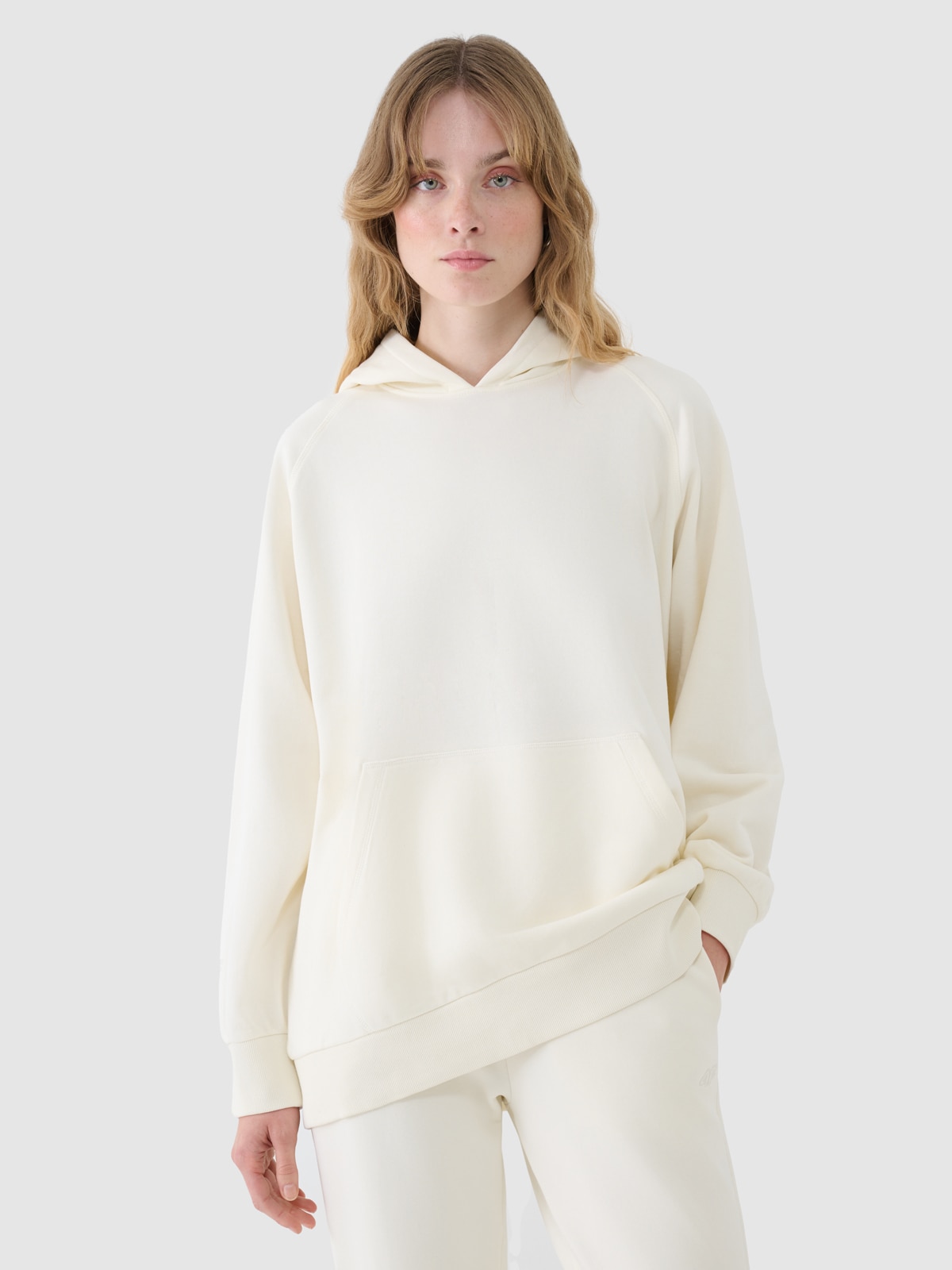 Жіноче спортивне худі - білий