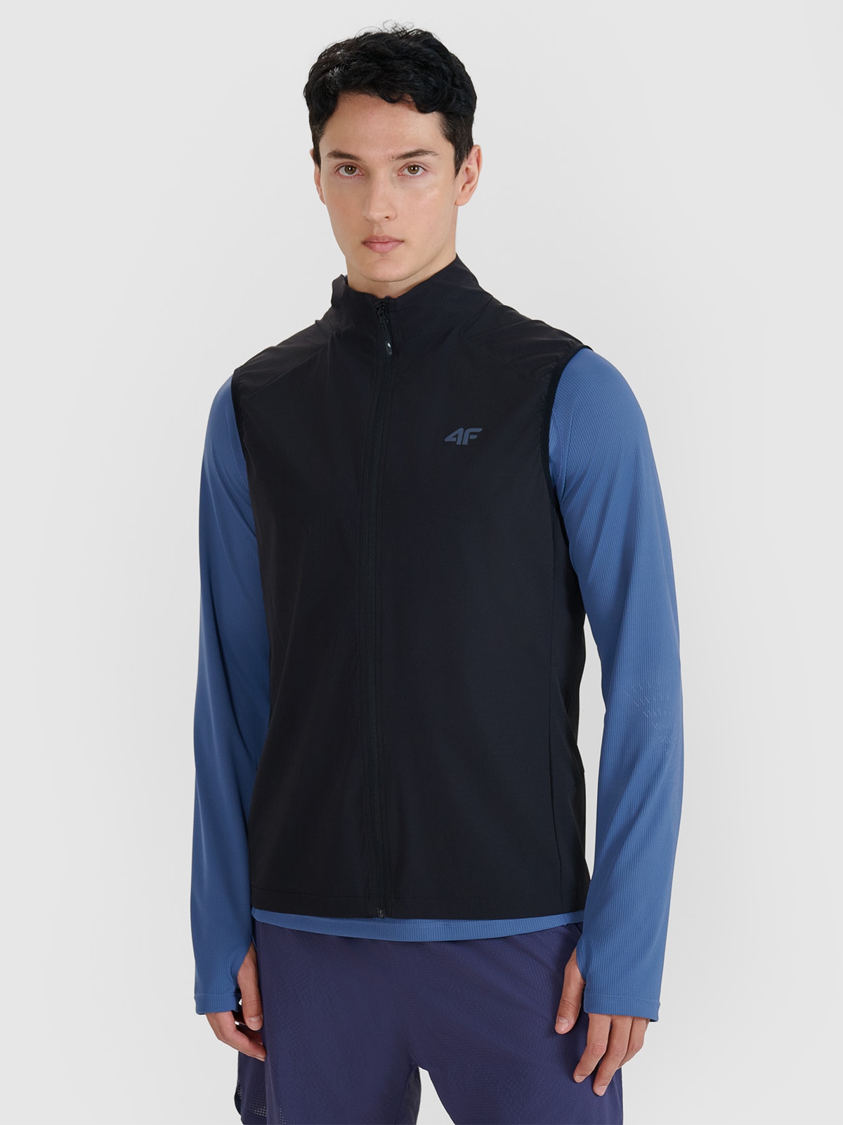 Чоловічий жилет для бігу по пересіченій місцевості - чорний