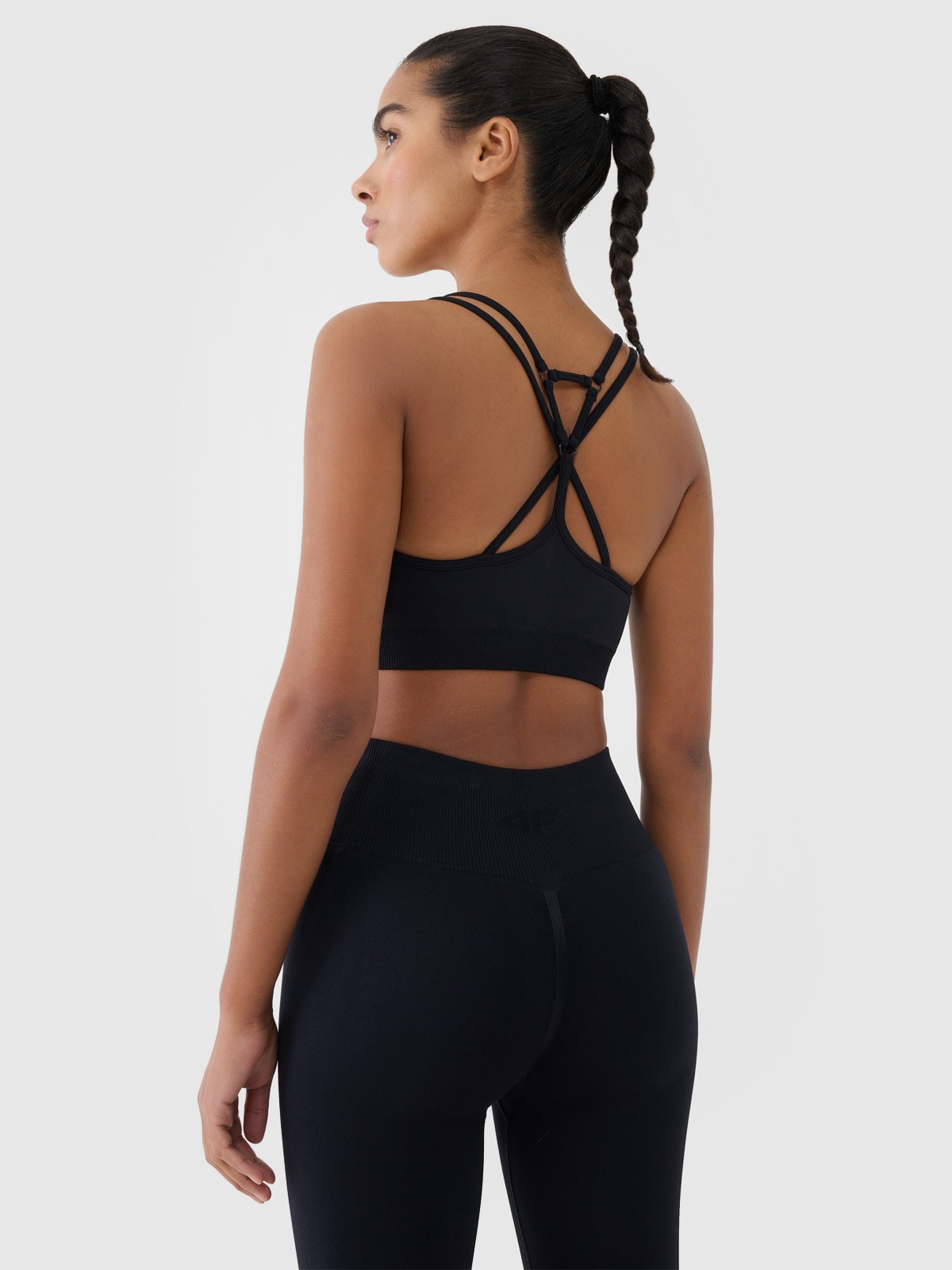 СПОРТИВНИЙ БЮСТГАЛЬТЕР