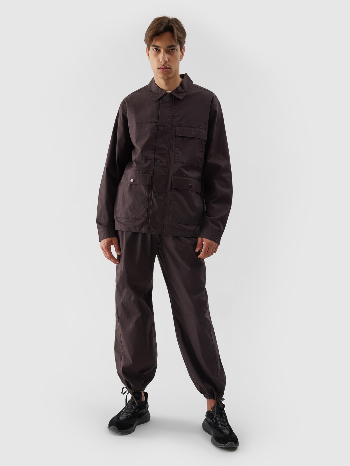 Чоловічі розкльошені штани casual - коричневий