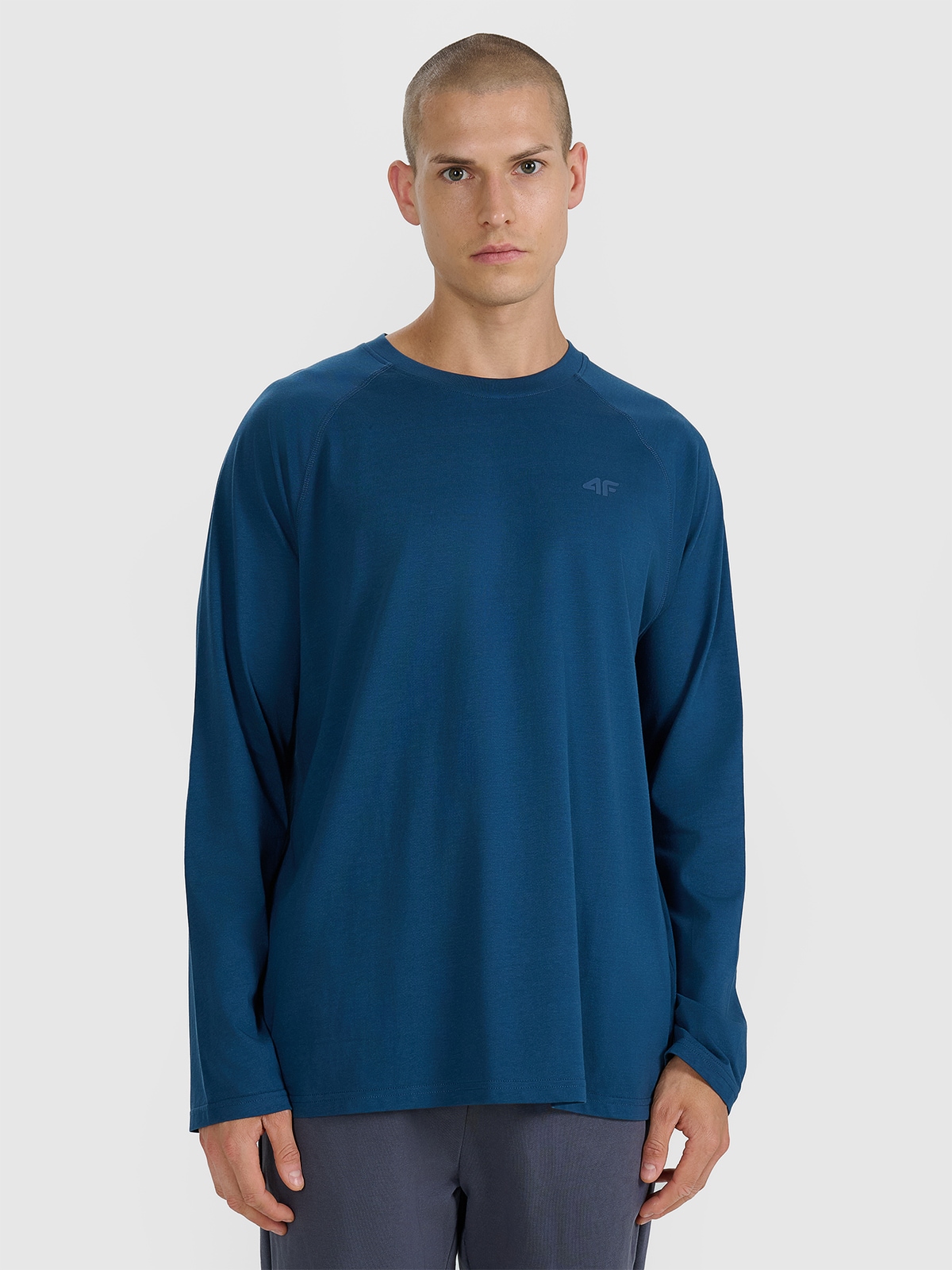 Чоловічий oversize лонгслів однотонний - темно-синій