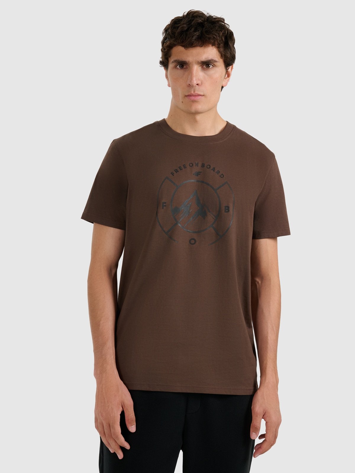 Чоловіча футболка regular з принтом - бежева