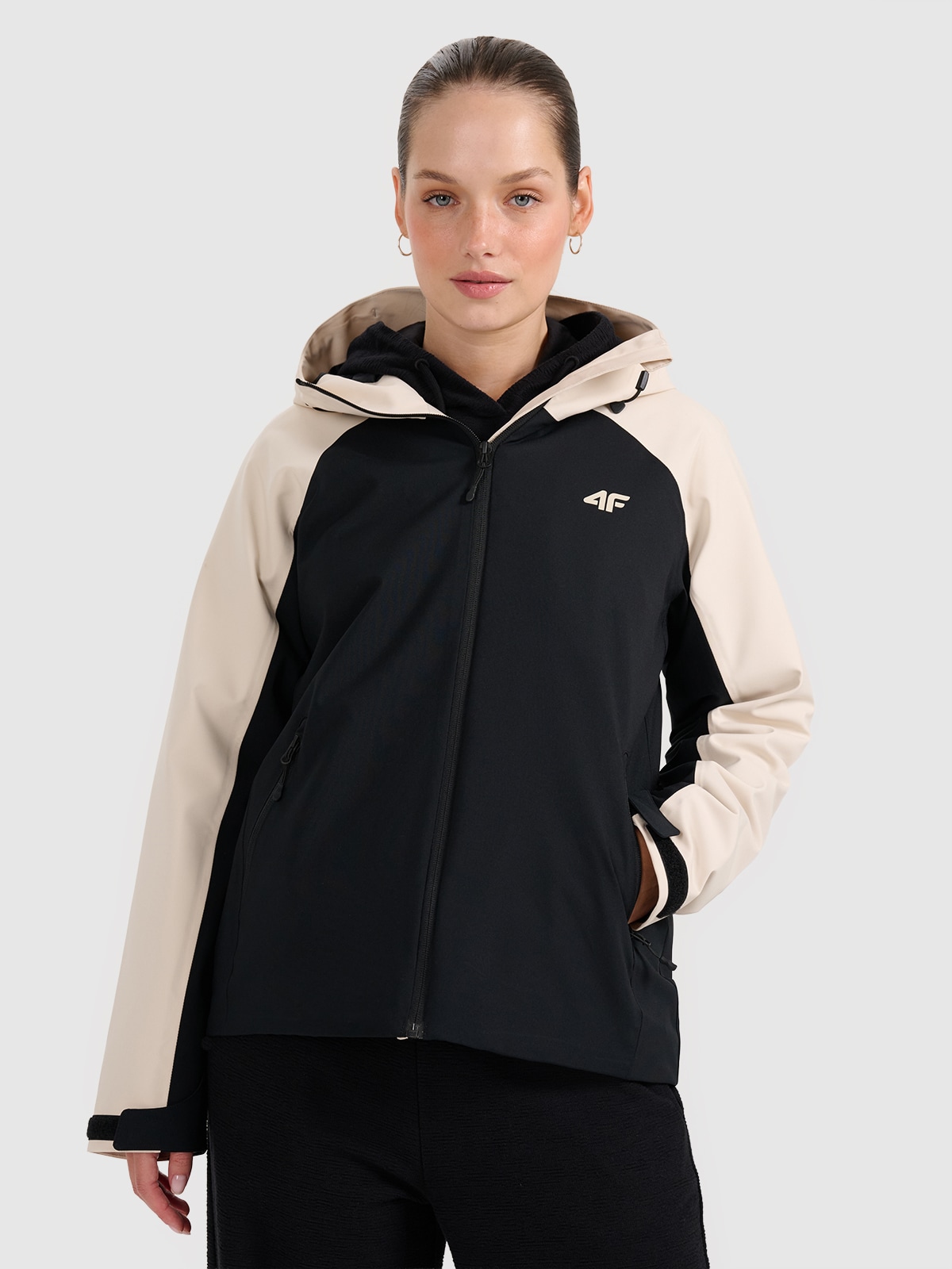 Жіноча демісезонна куртка мембрана 5000 - бежева