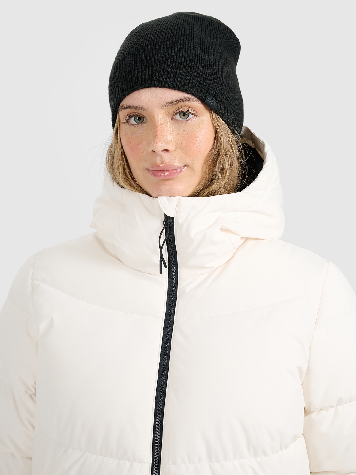 Унісекс зимова шапка - чорна