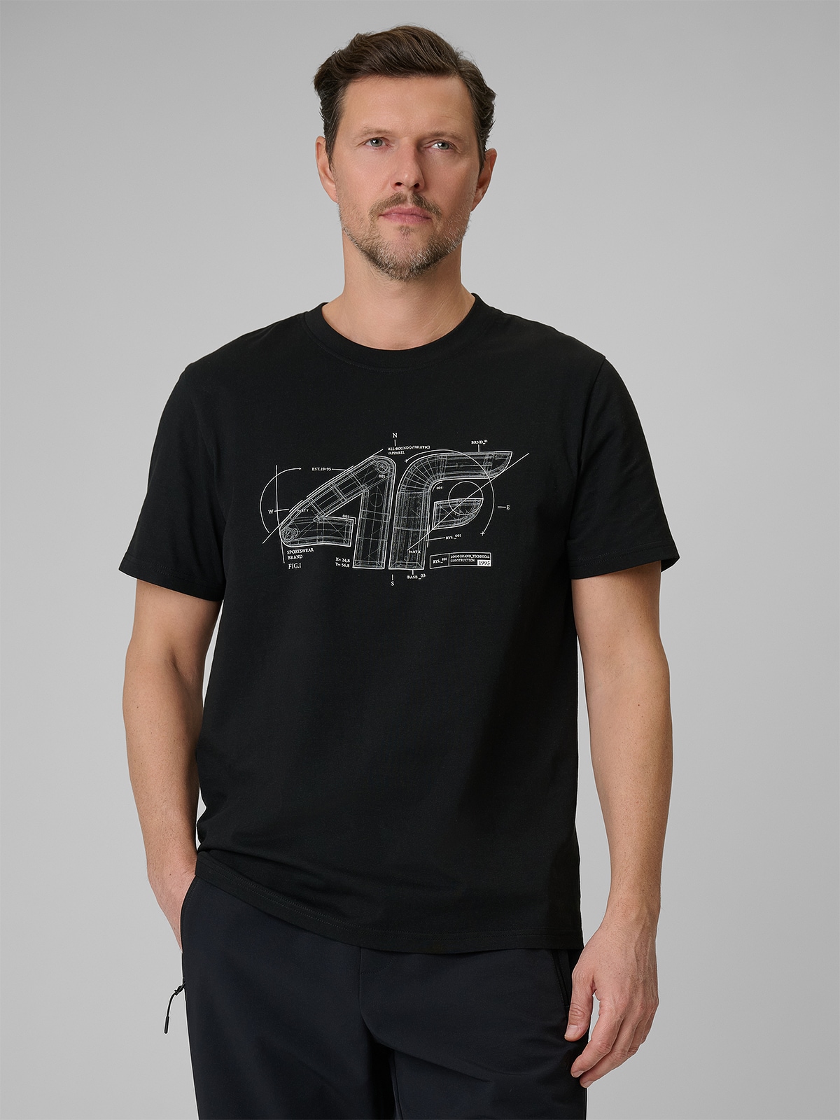 Чоловічий regular T-shirt з принтом - чорний