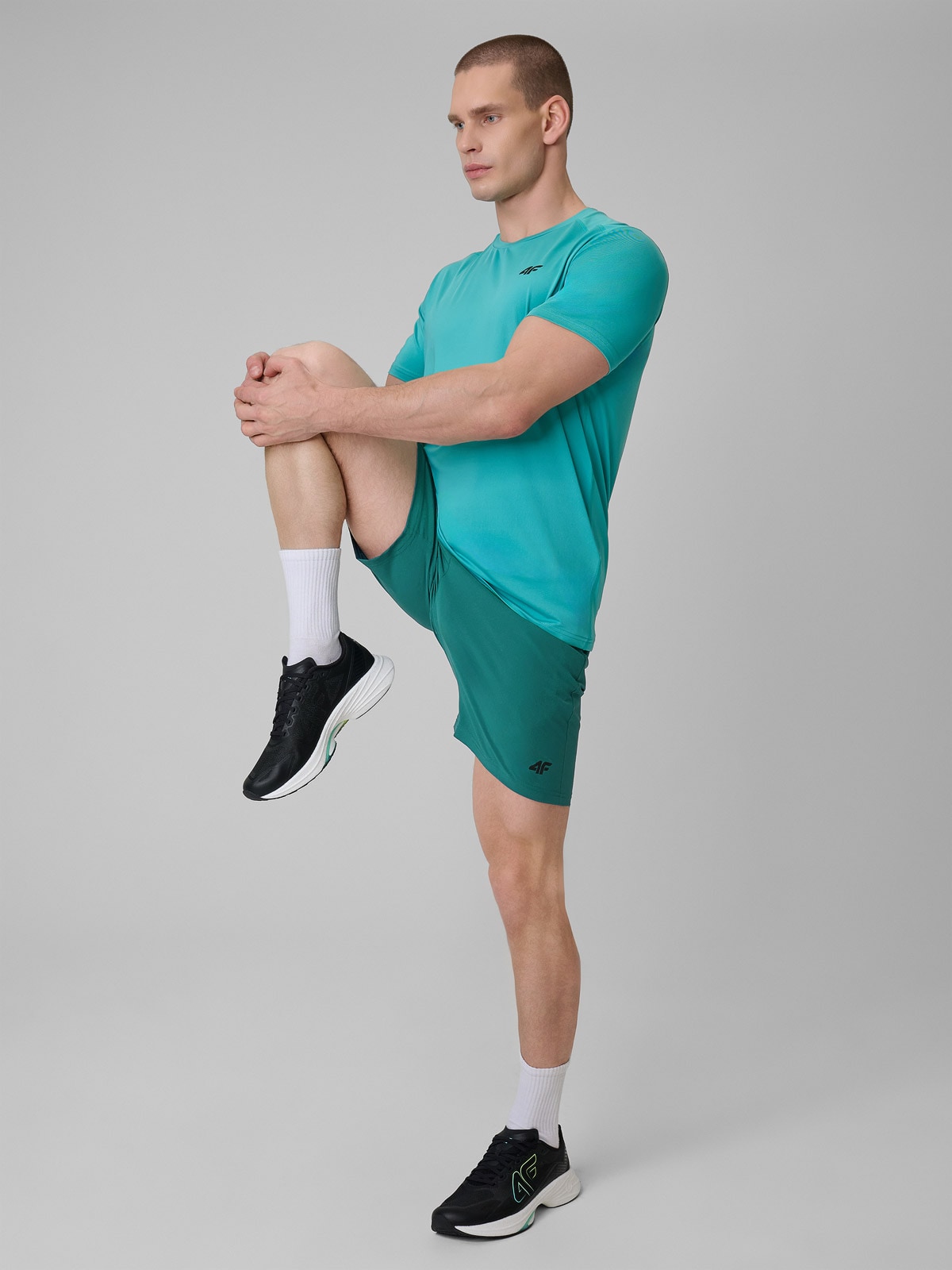 Чоловічі швидковисихаючі тренувальні шорти - зелені