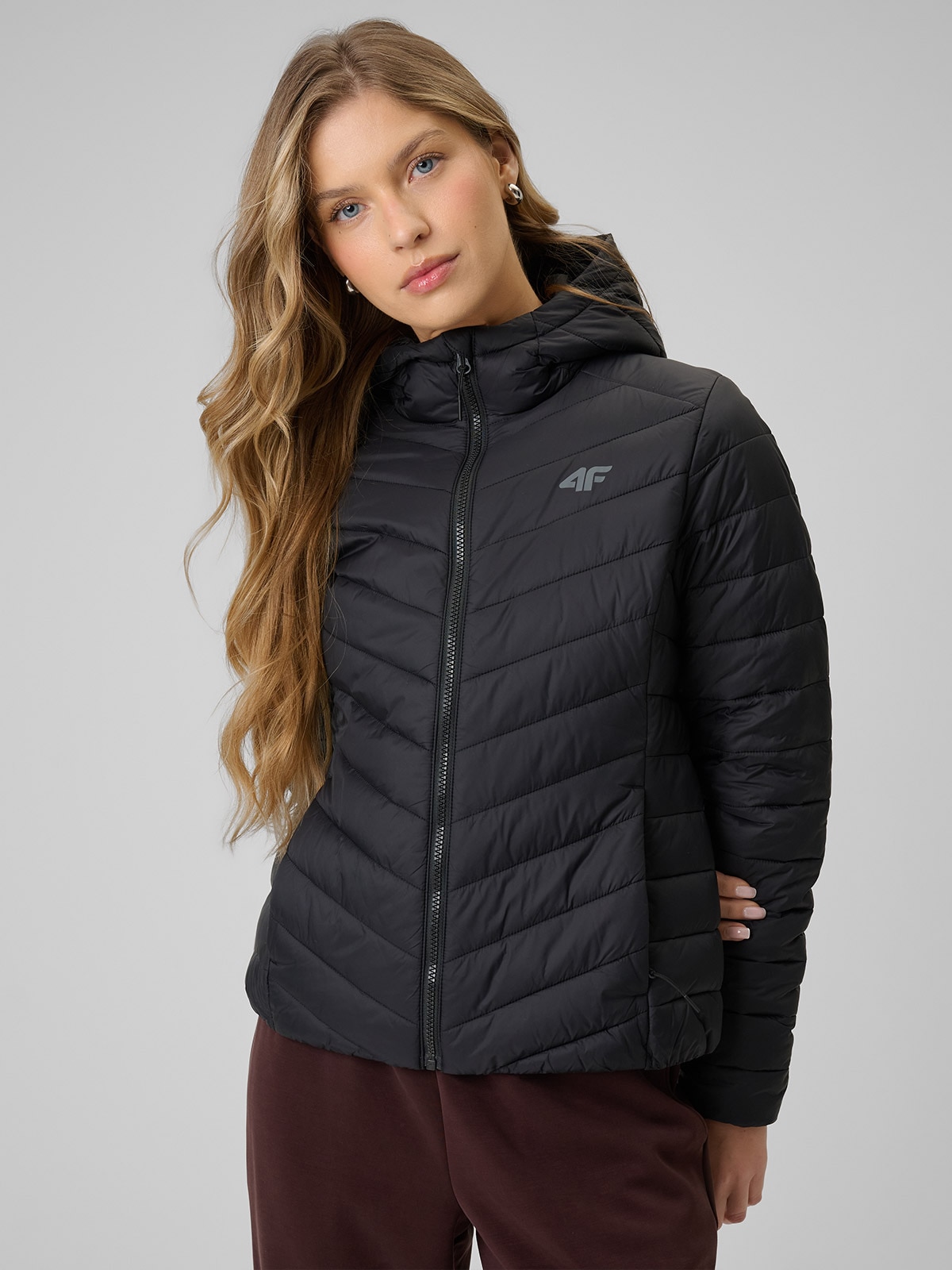 Куртка з синтетичним наповнювачем жіноча - чорна