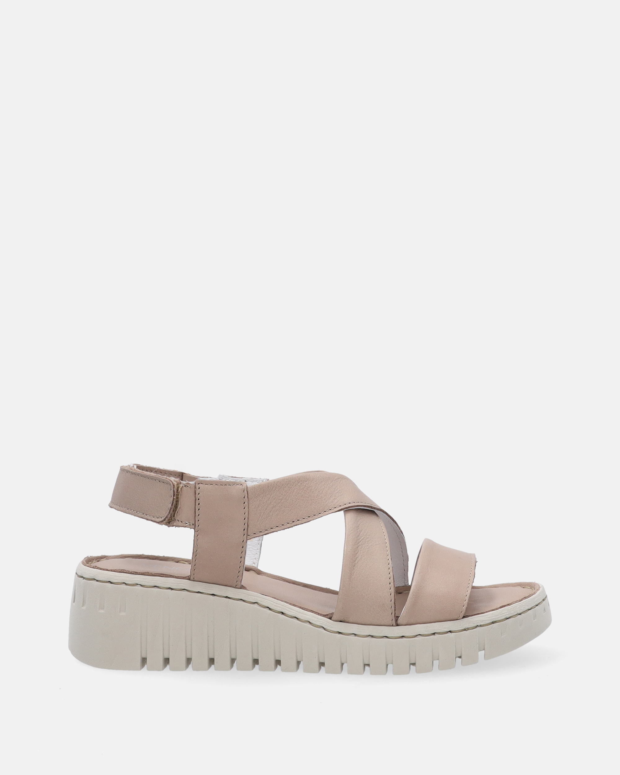 SKÓRZANE SANDAŁY NA KOTURNIE 8215822 SAV MARM