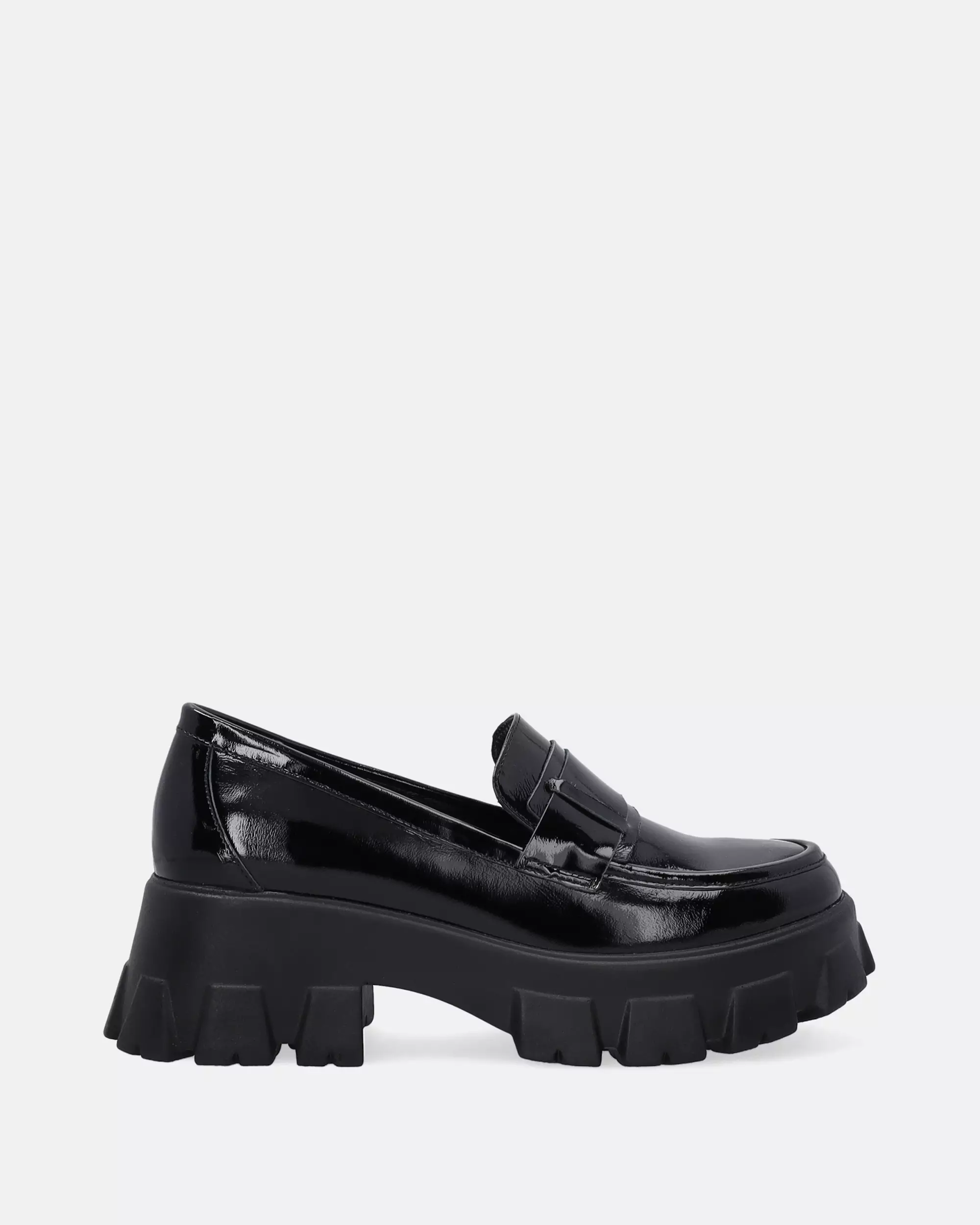 CZARNE MOKASYNY NA PLATFORMIE 13265 PAT BLACK